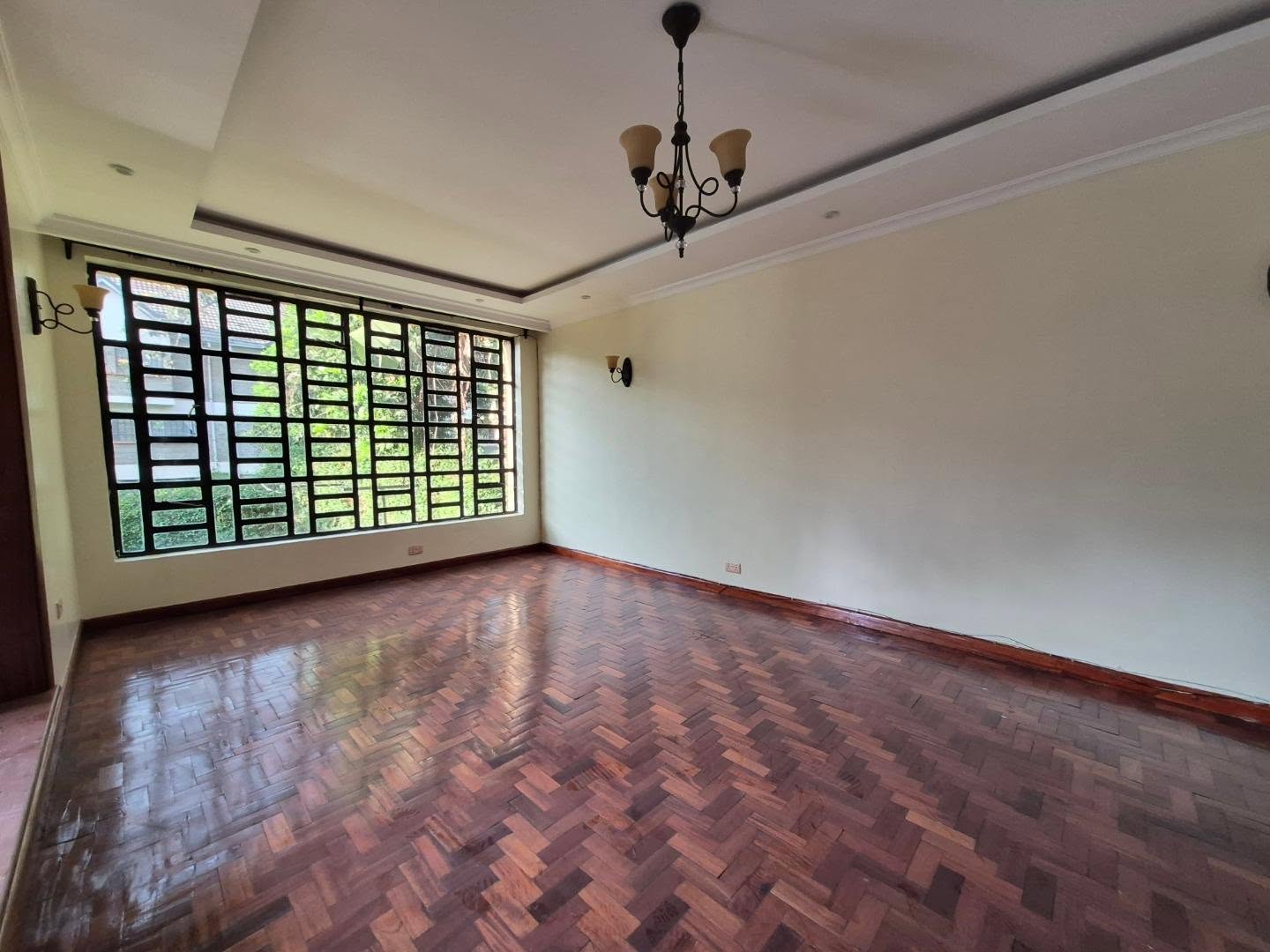 5 Bedroom House Let in Nairobi thumbnail 5