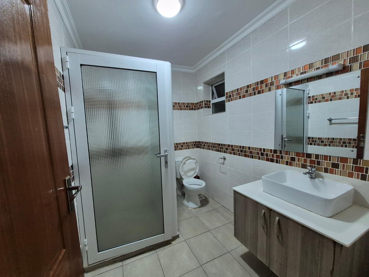 5 Bedroom House Let in Nairobi thumbnail 10