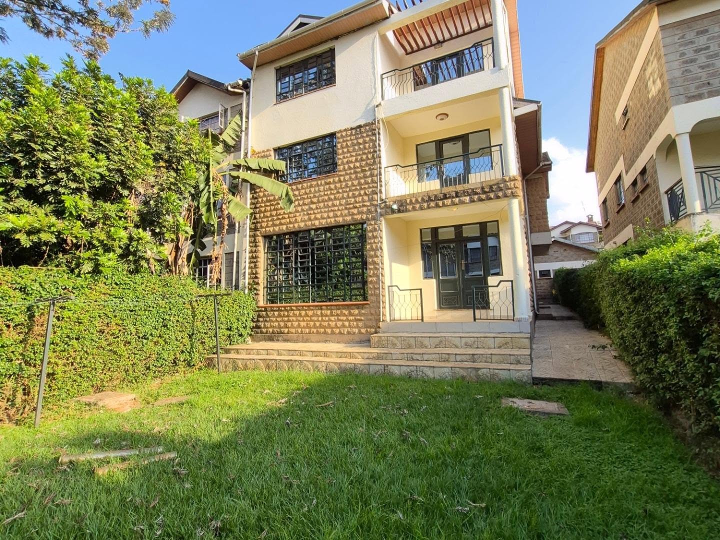 5 Bedroom House Let in Nairobi thumbnail 20