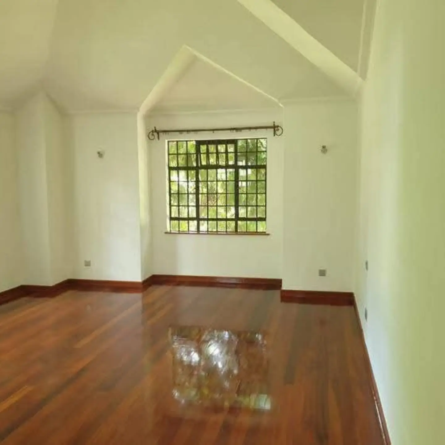 4 en-suite bedrooms for rent thumbnail 7