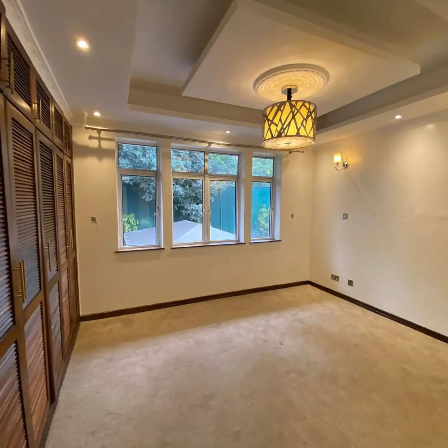 Newly Renovated 4-Bedroom + DSQ Villa | Runda thumbnail 16