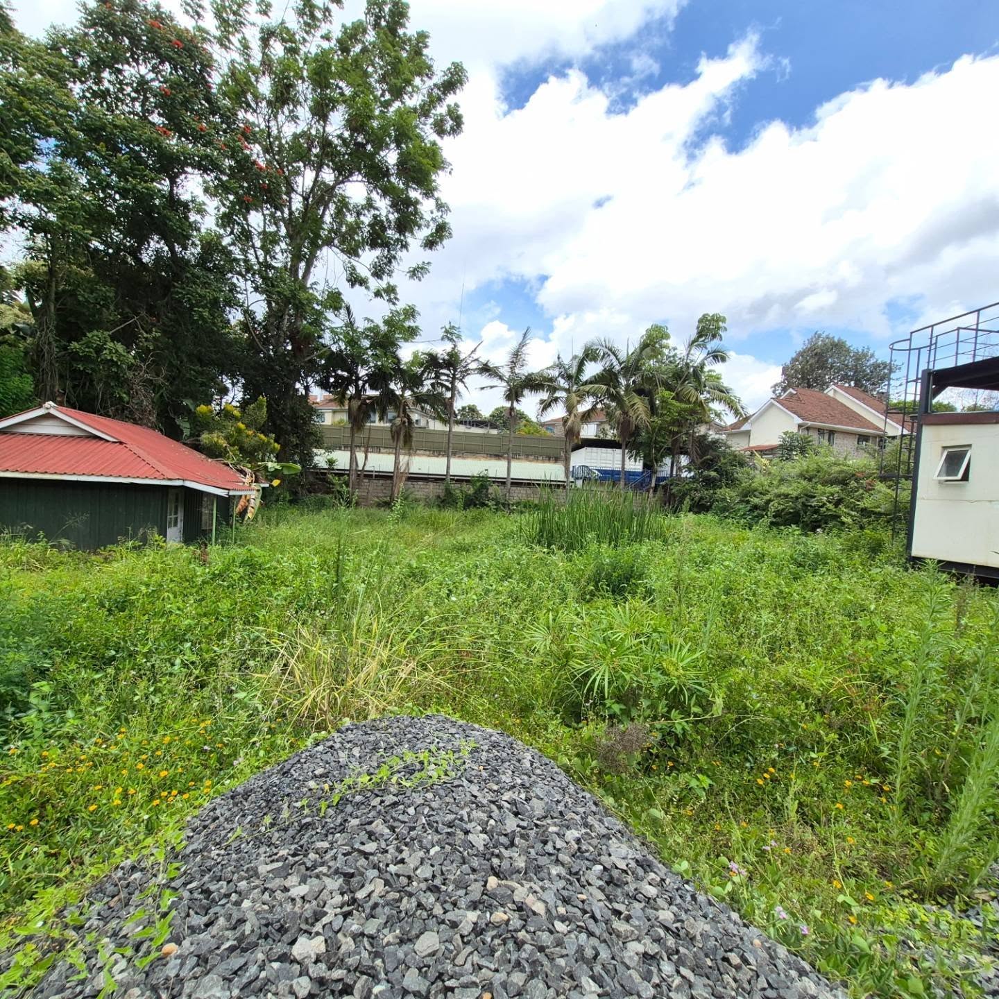 Half Acre Plot For Sale in Gigiri,Nairobi thumbnail 6