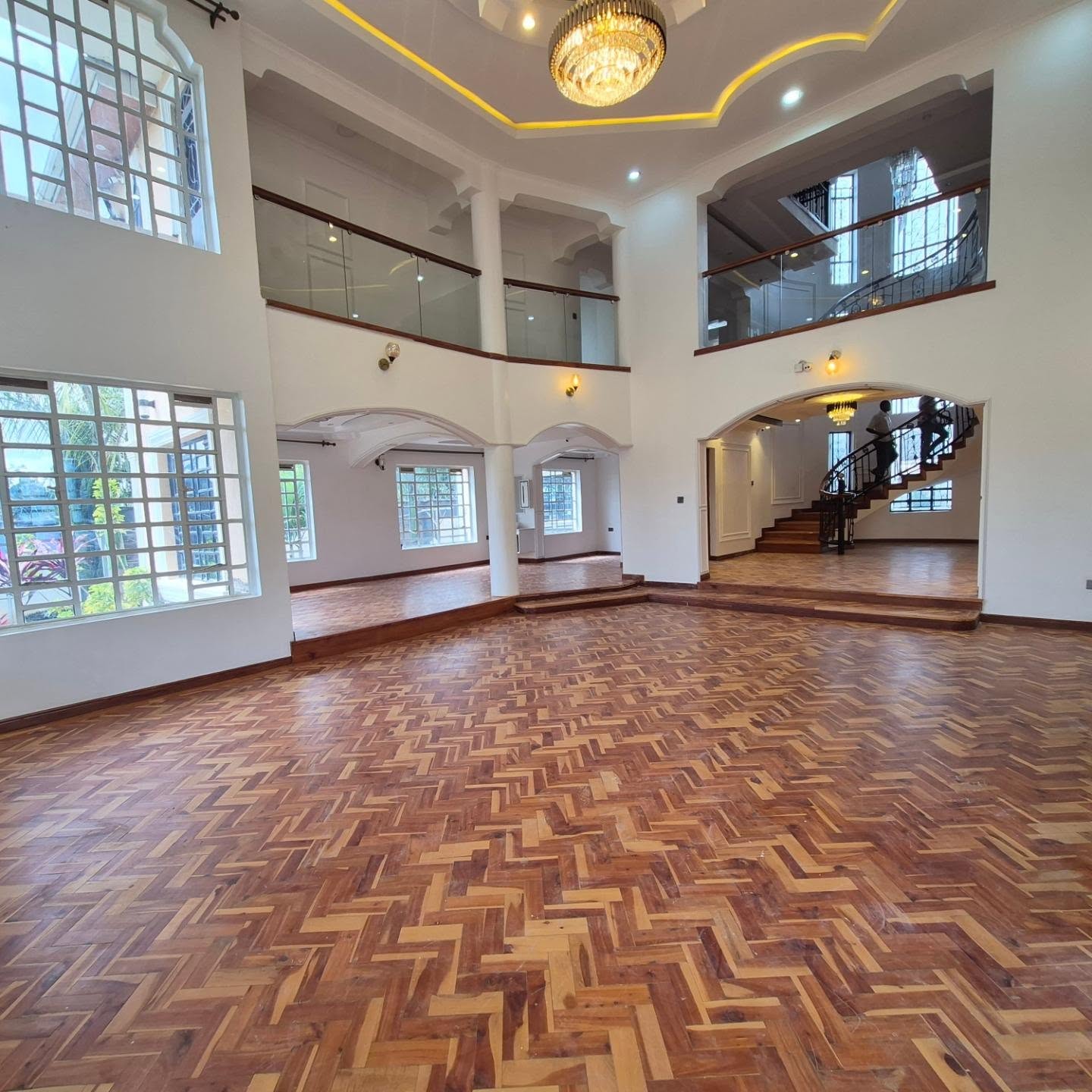 5-Bedroom + DSQ For Rent In Runda thumbnail 3