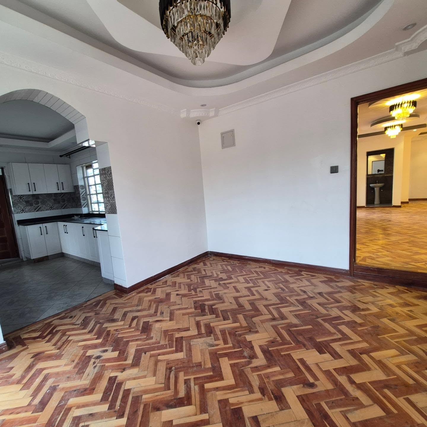 5-Bedroom + DSQ For Rent In Runda thumbnail 4