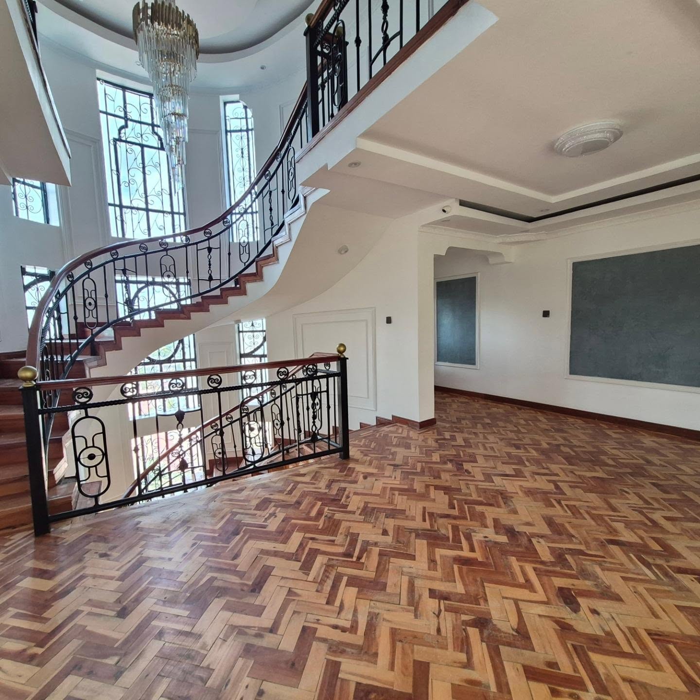 5-Bedroom + DSQ For Rent In Runda thumbnail 12
