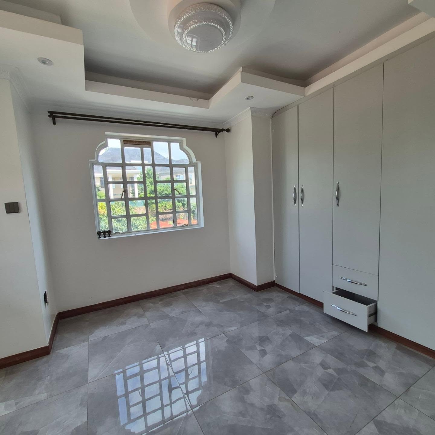 5-Bedroom + DSQ For Rent In Runda thumbnail 16