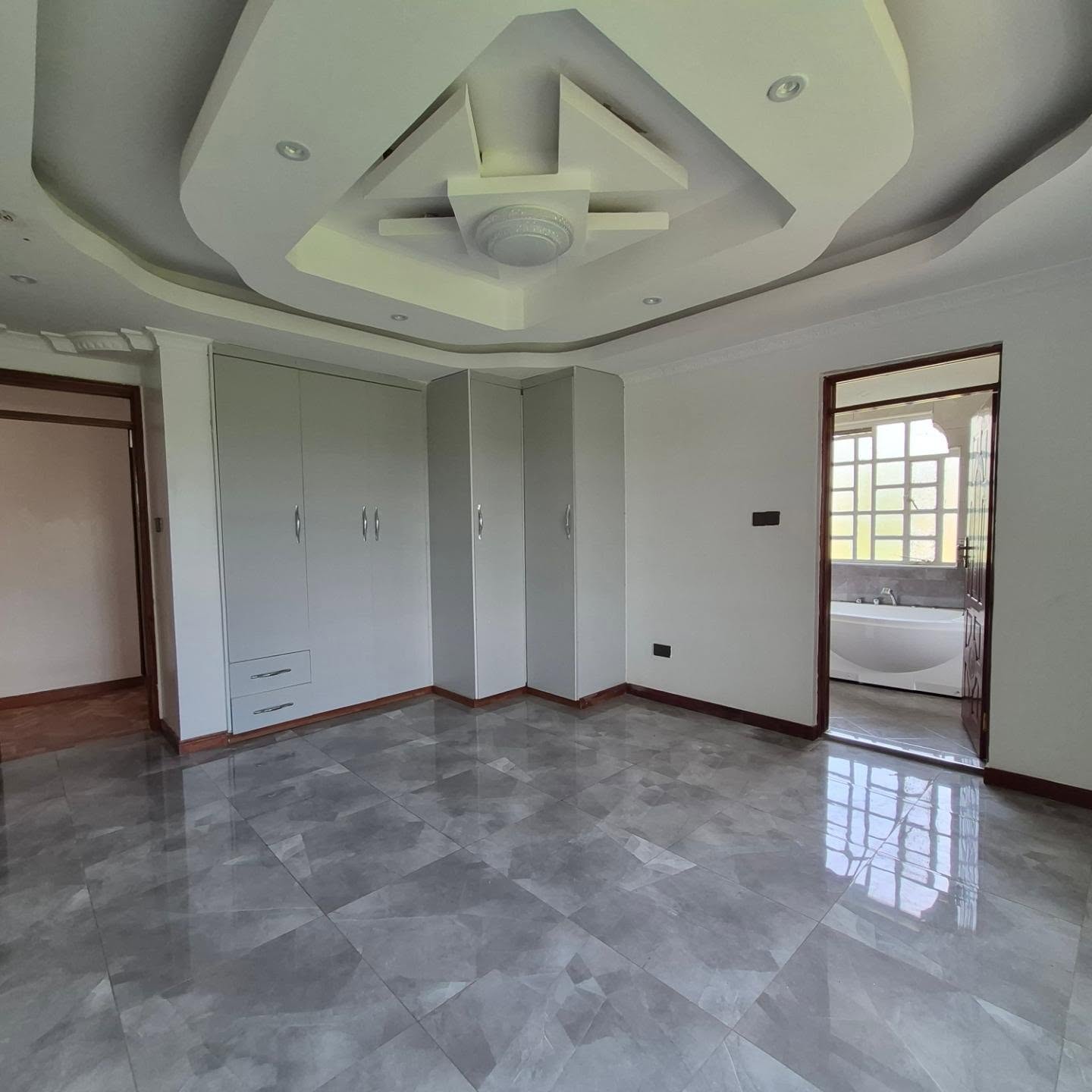5-Bedroom + DSQ For Rent In Runda thumbnail 17