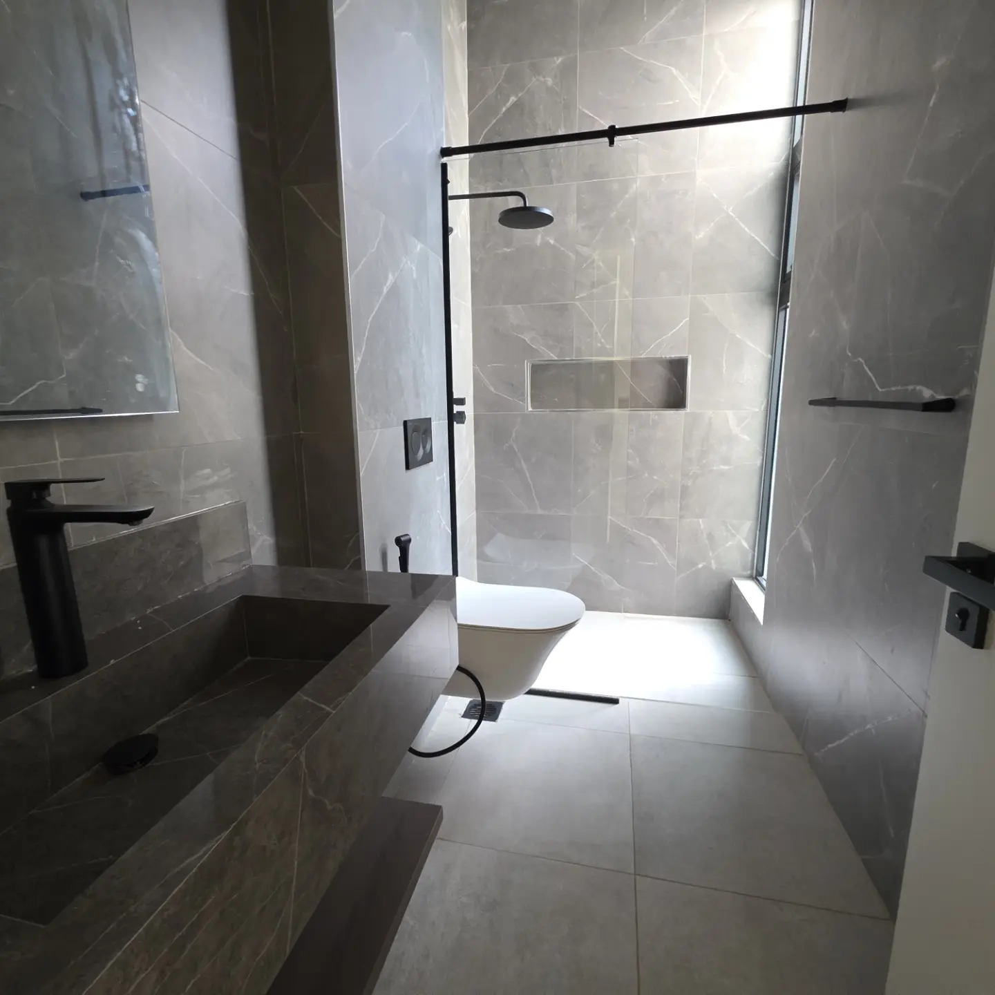 5 Bedroom + SQ Townhouse for Rent thumbnail 6