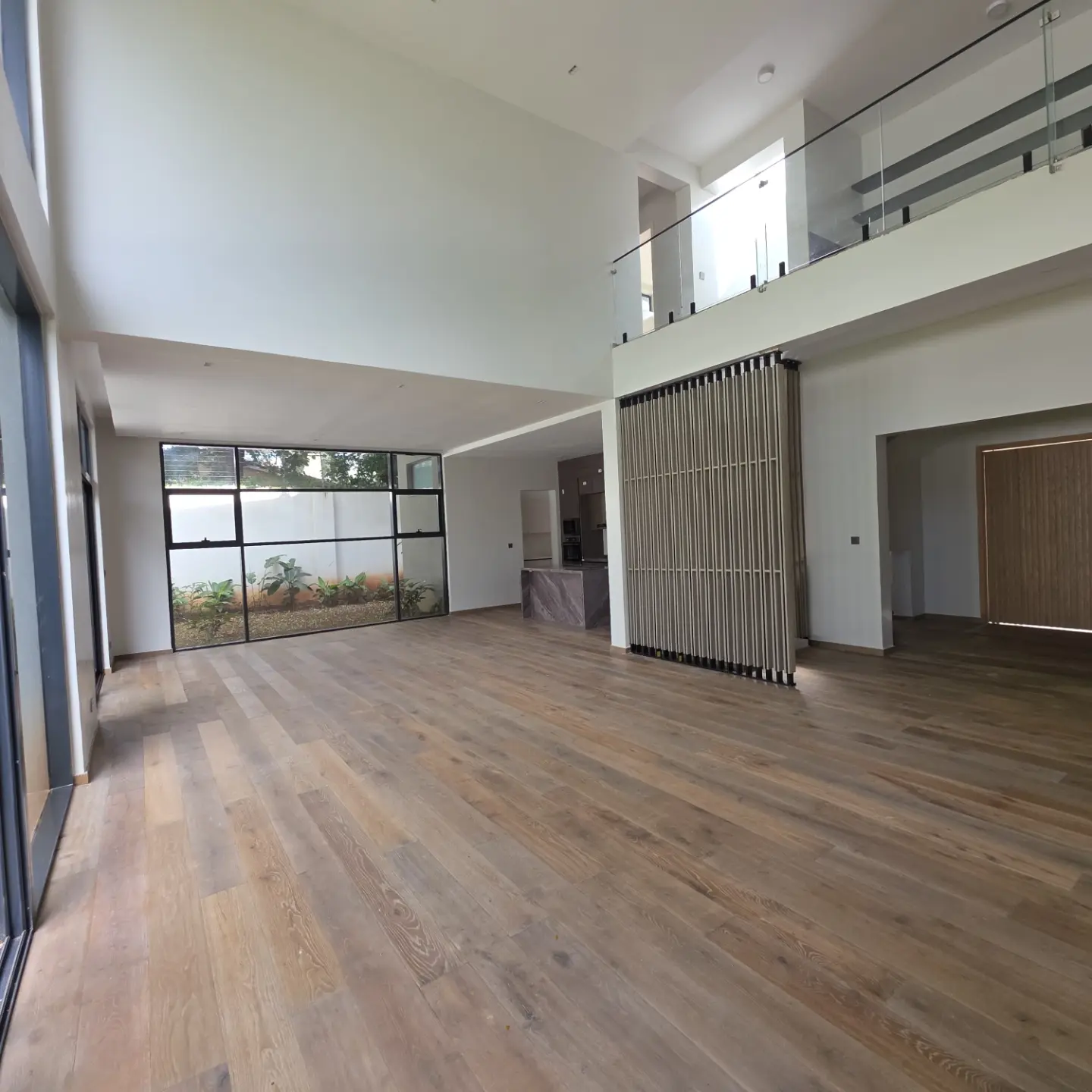 5 Bedroom + SQ Townhouse for Rent thumbnail 9