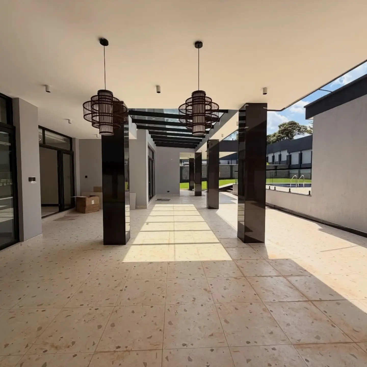 NEW LUXURY VILLA TO LET — NYARI ESTATE,NAIROBI thumbnail 10