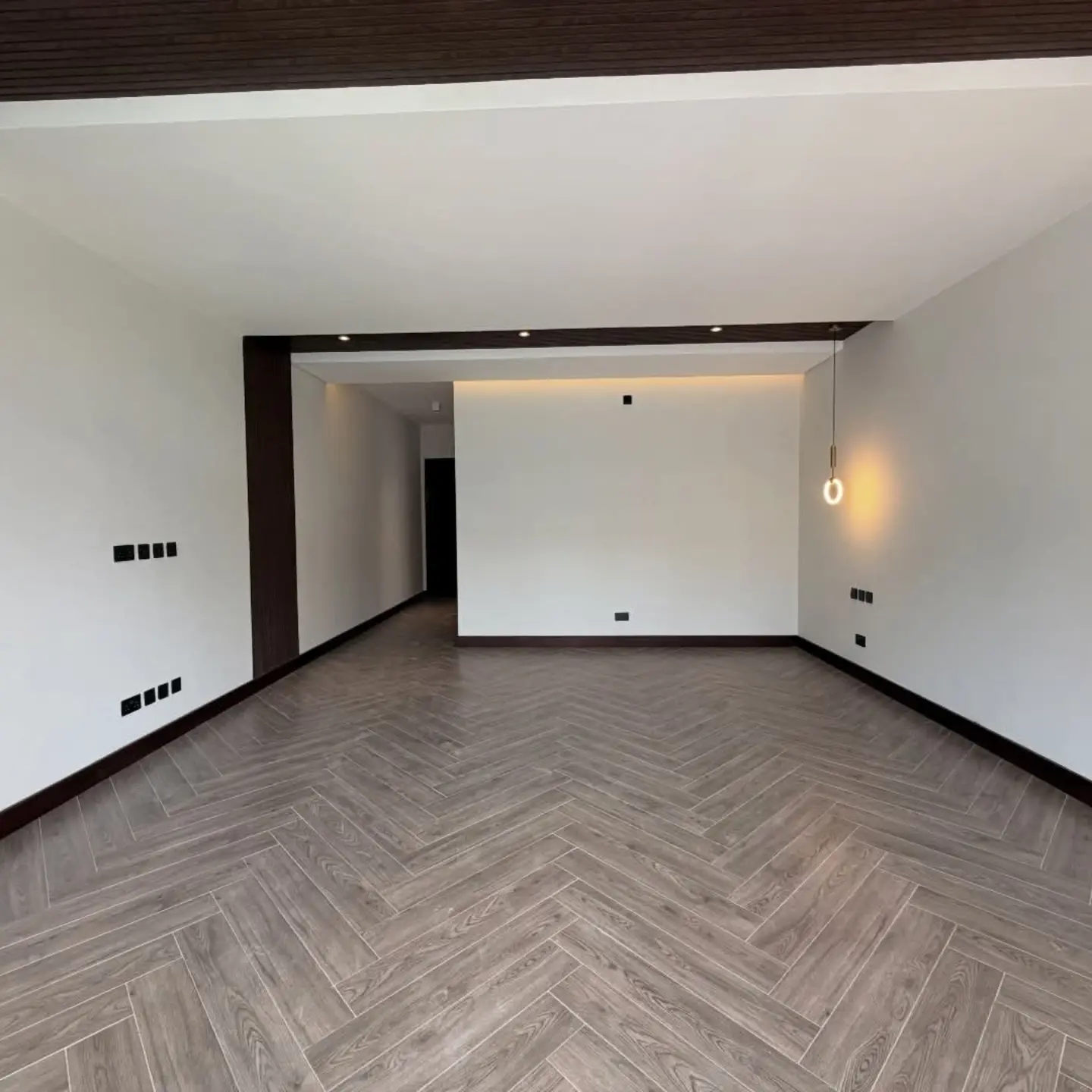 NEW LUXURY VILLA TO LET — NYARI ESTATE,NAIROBI thumbnail 12