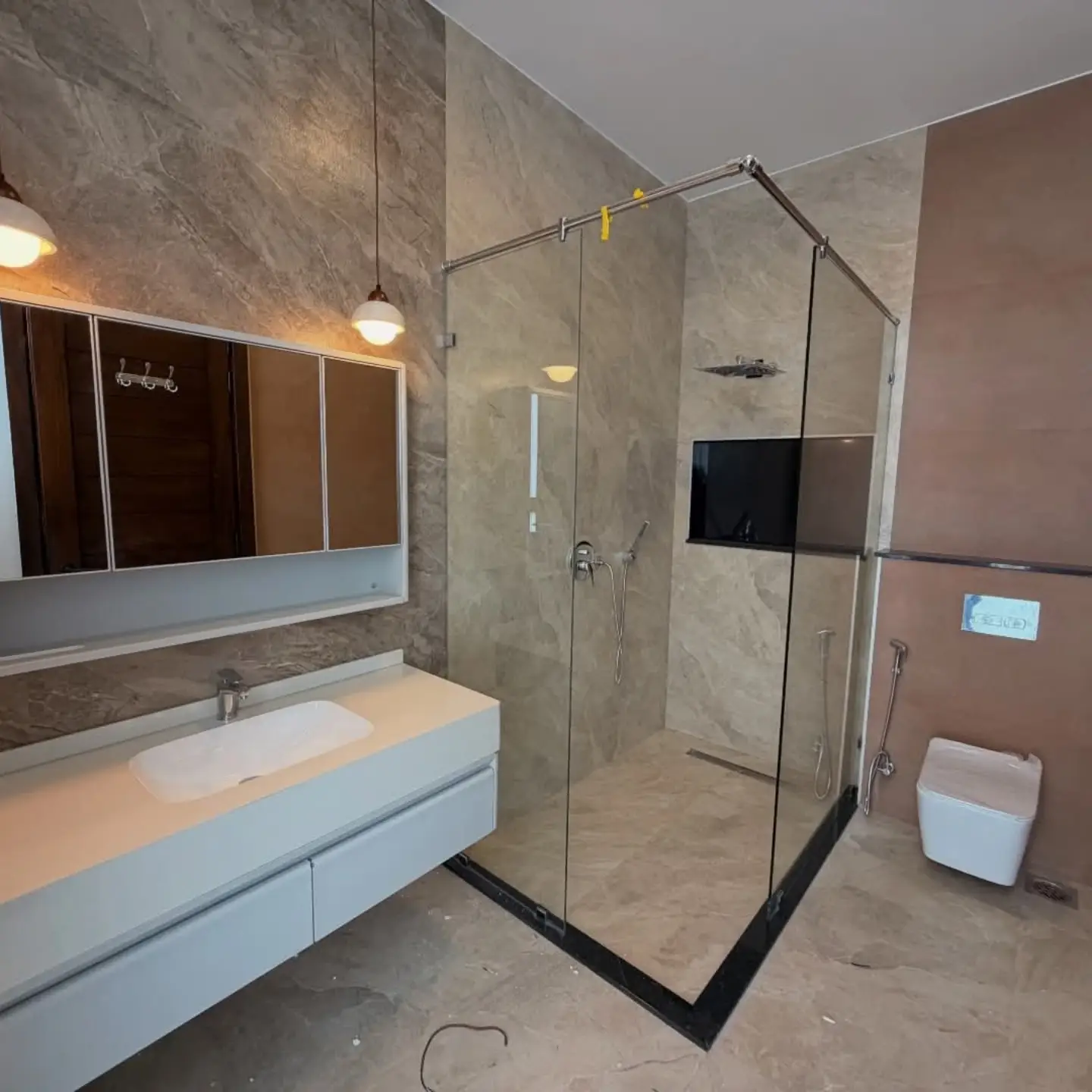 NEW LUXURY VILLA TO LET — NYARI ESTATE,NAIROBI thumbnail 19