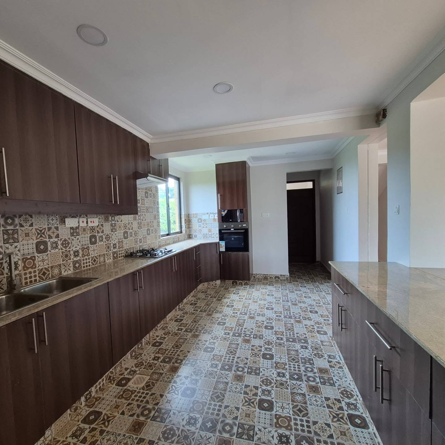 4 Bedroom House plus Dsq For Sale in Migaa Golf Estate thumbnail 3