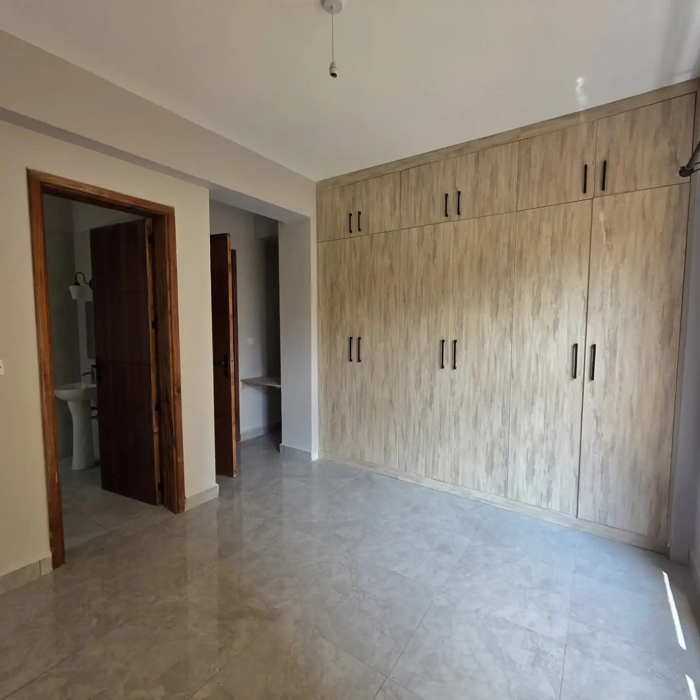 4 Bedroom Villas For Sale thumbnail 12