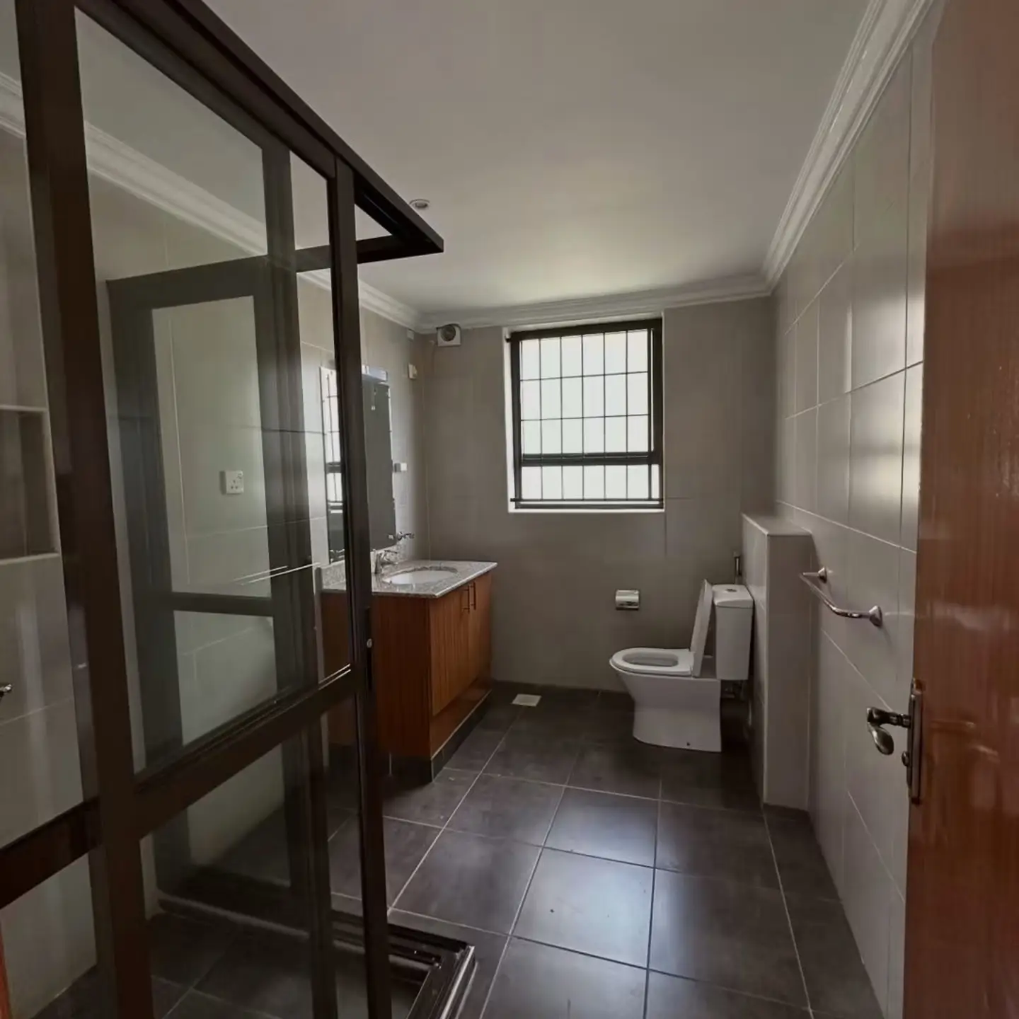 4 BEDROOM TOWNHOUSE FOR RENT — RUNDA, NAIROBI thumbnail 6