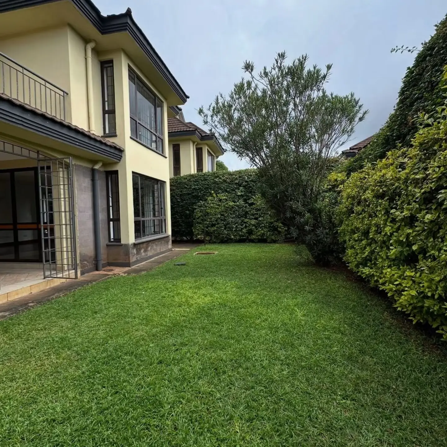 4 BEDROOM TOWNHOUSE FOR RENT — RUNDA, NAIROBI thumbnail 7