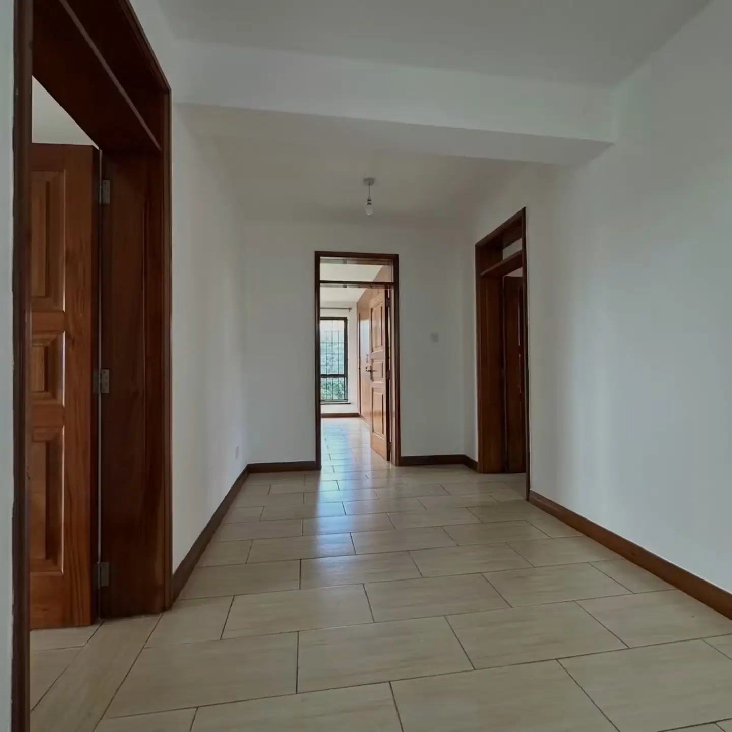 4 BEDROOM TOWNHOUSE FOR RENT — RUNDA, NAIROBI thumbnail 17