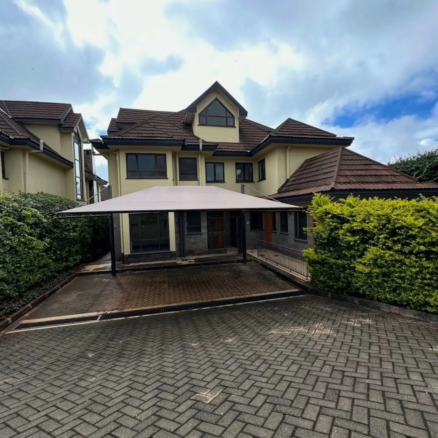 4 BEDROOM TOWNHOUSE FOR RENT — RUNDA, NAIROBI thumbnail 19