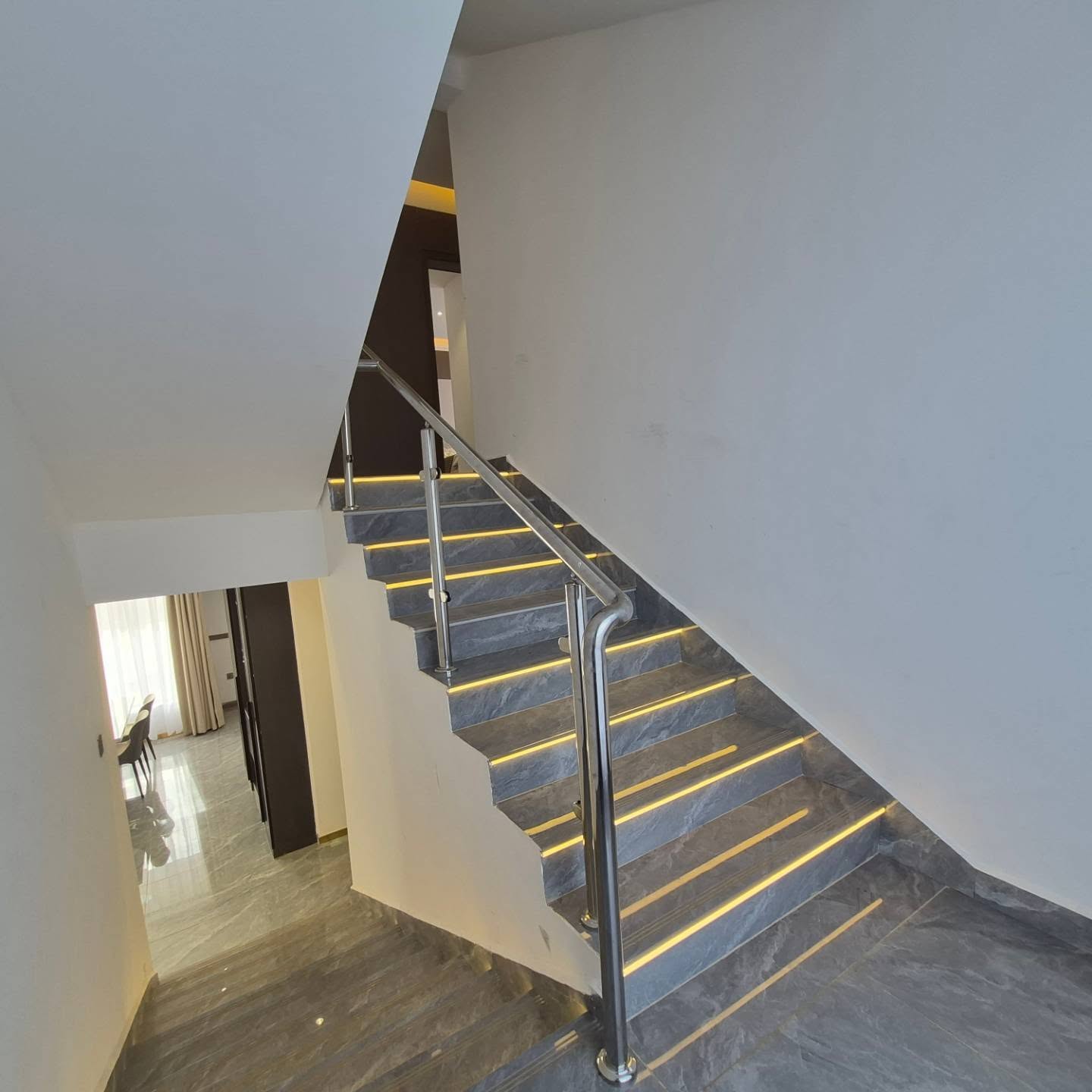 5-bedroom maisonette plus DSQ thumbnail 11