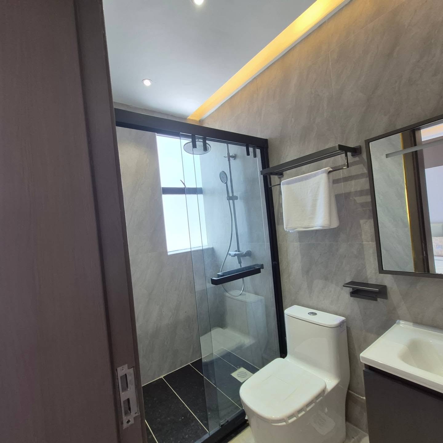 5-bedroom maisonette plus DSQ thumbnail 12