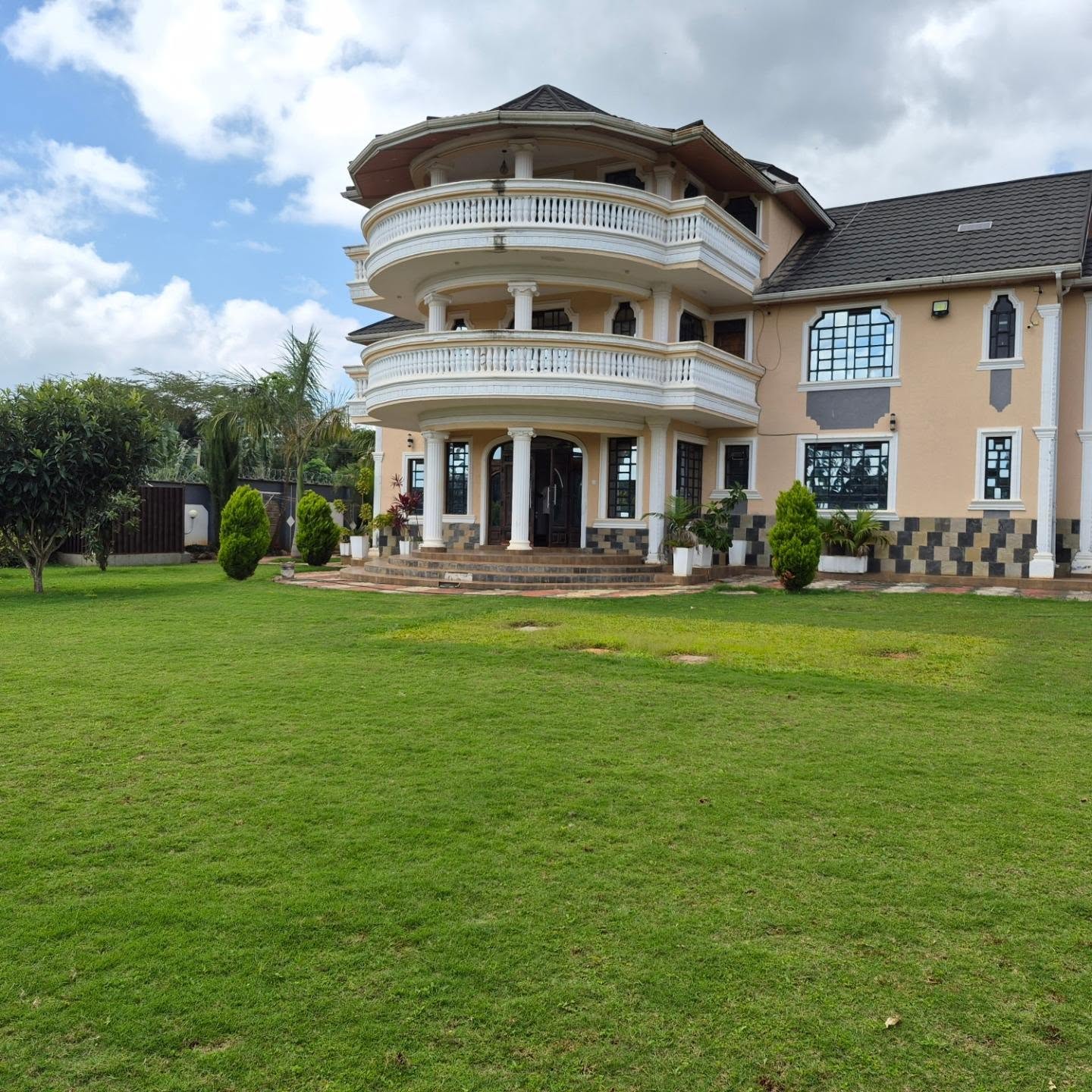 Furnished living room in a Nairobi house available for rent