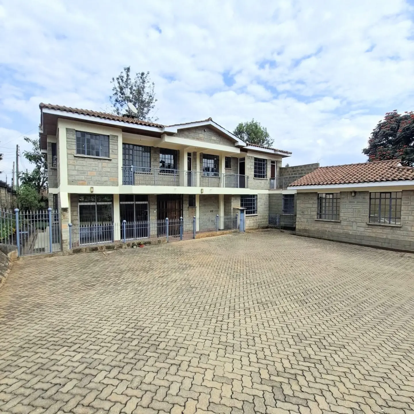 Serene 5 Bedroom Home for Rent in Kitisuru thumbnail 13