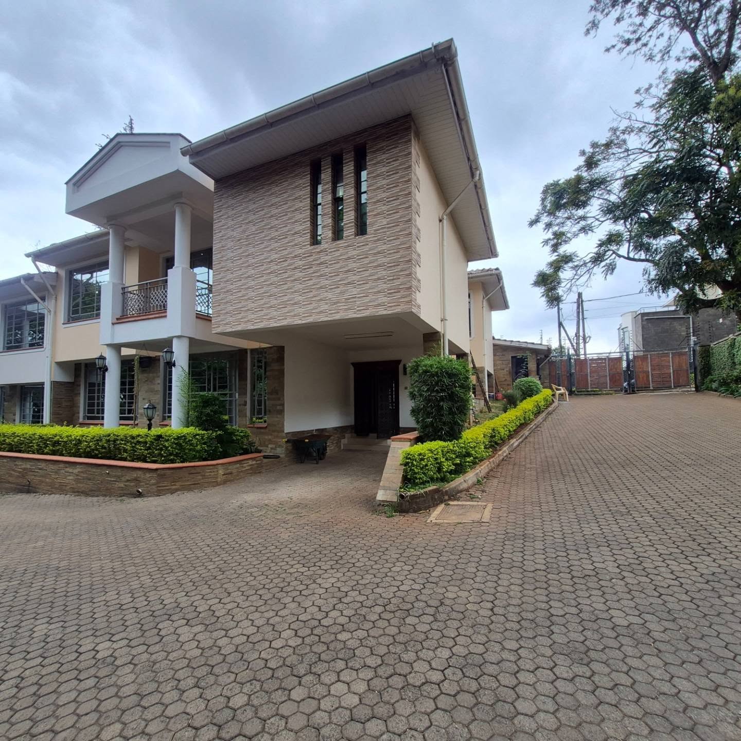 Luxury 5 Bedroom Villa for Rent in Westlands — Westlands, Nairobi