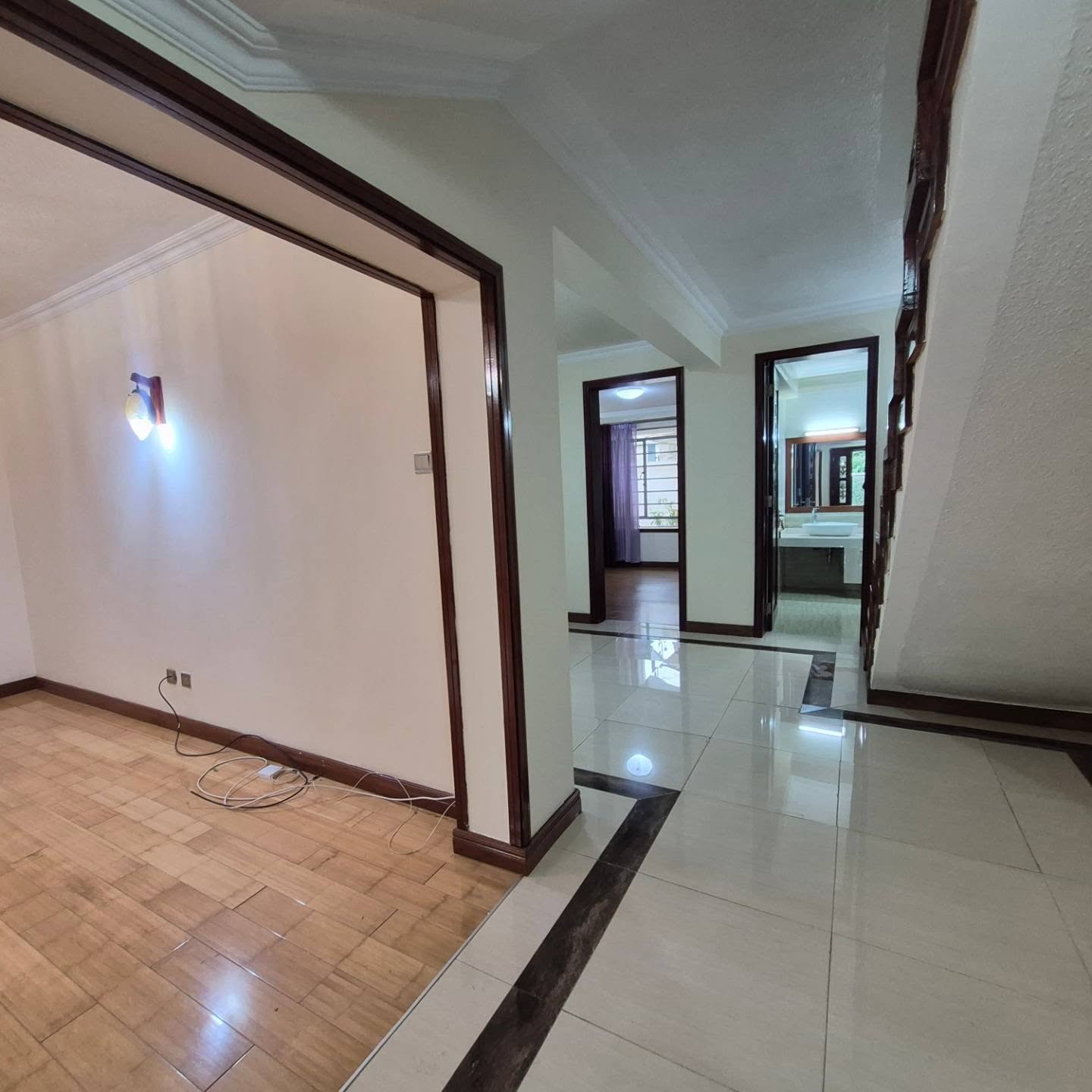 Luxury 5 Bedroom Villa for Rent in Westlands thumbnail 3