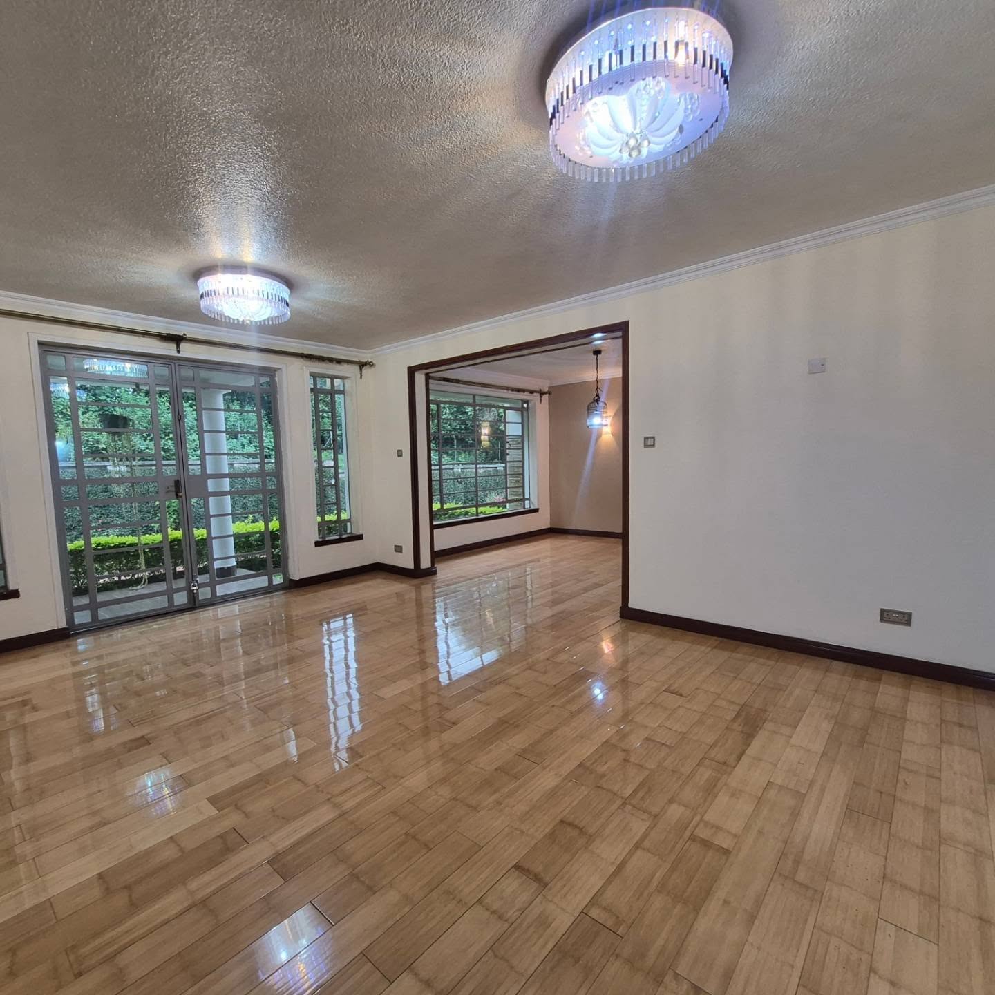 Luxury 5 Bedroom Villa for Rent in Westlands thumbnail 4