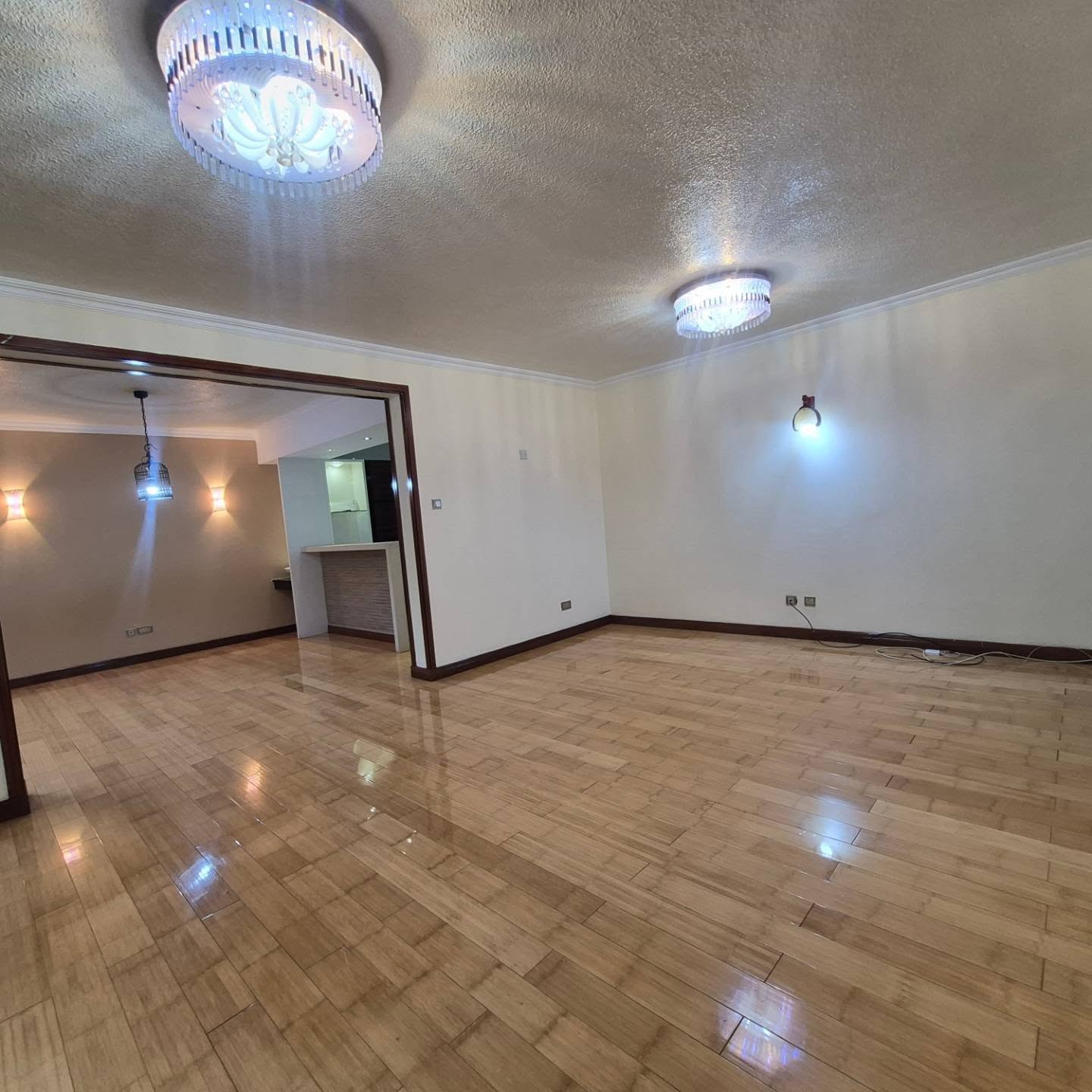 Luxury 5 Bedroom Villa for Rent in Westlands thumbnail 5