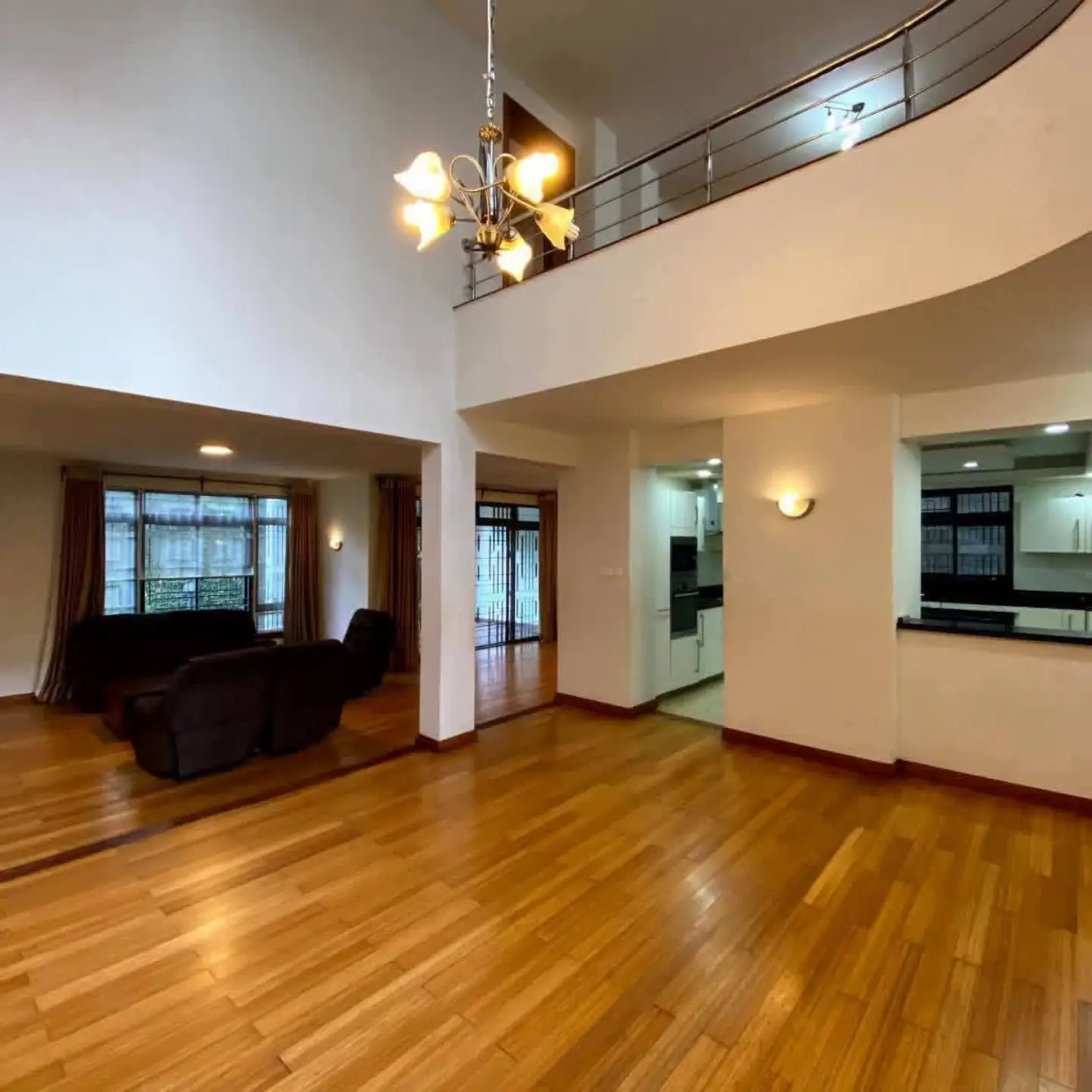 Modern 5 Bedroom Villa for Rent in Westlands thumbnail 3