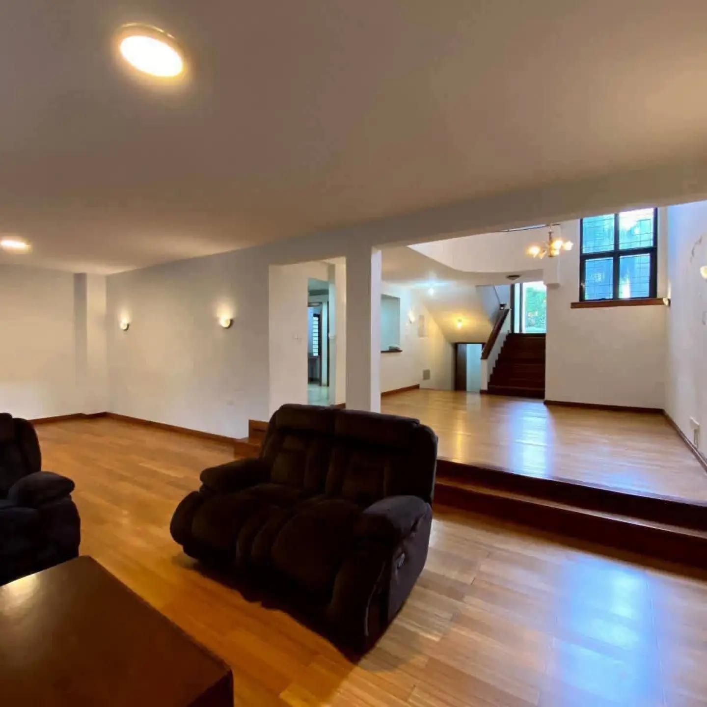 Modern 5 Bedroom Villa for Rent in Westlands thumbnail 6