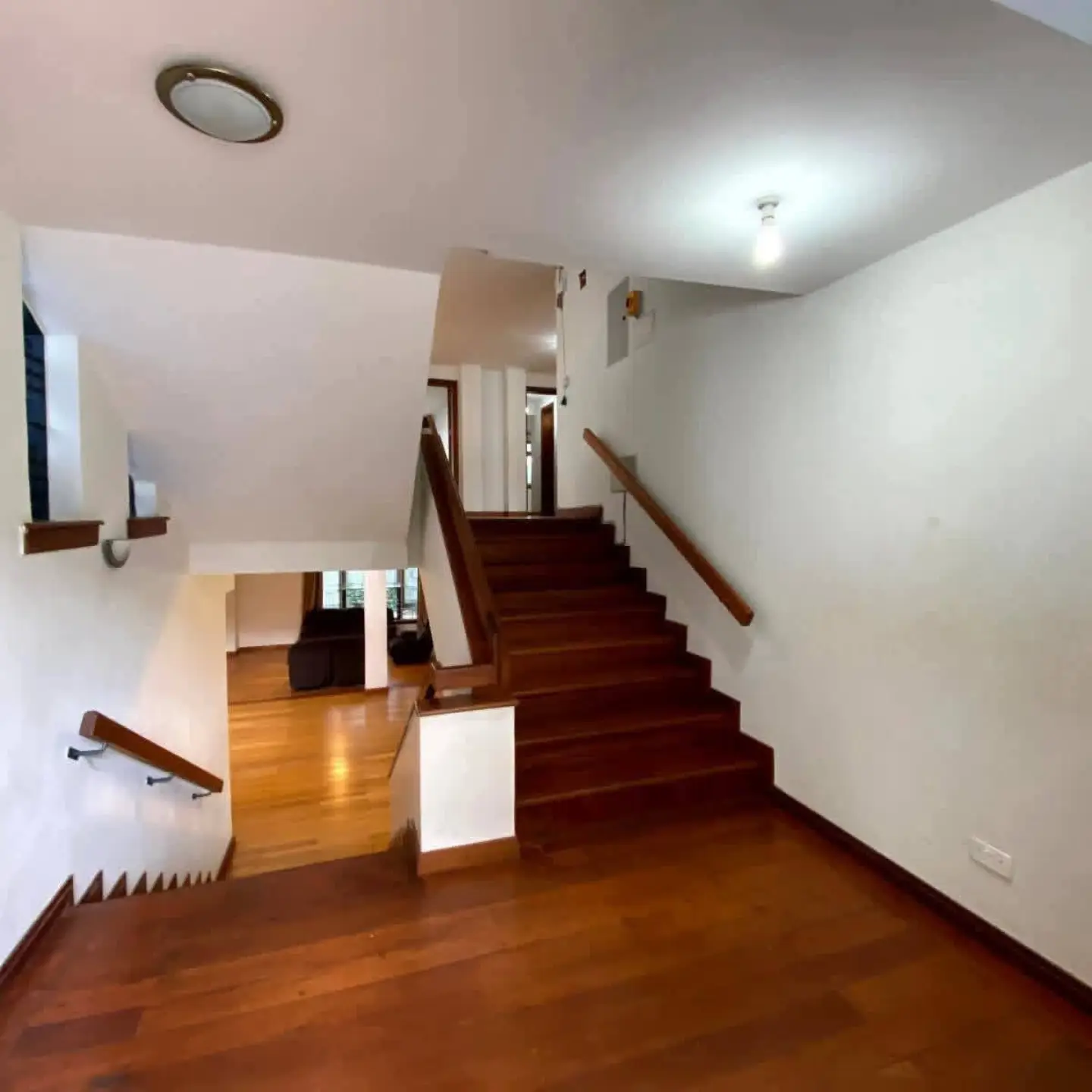 Modern 5 Bedroom Villa for Rent in Westlands thumbnail 7