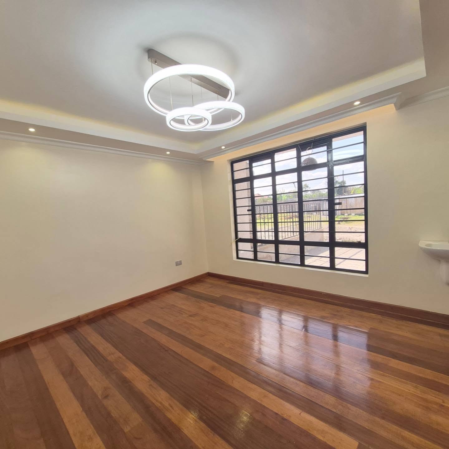 Modern 4 Bedroom House for Sale in Ruiru thumbnail 15