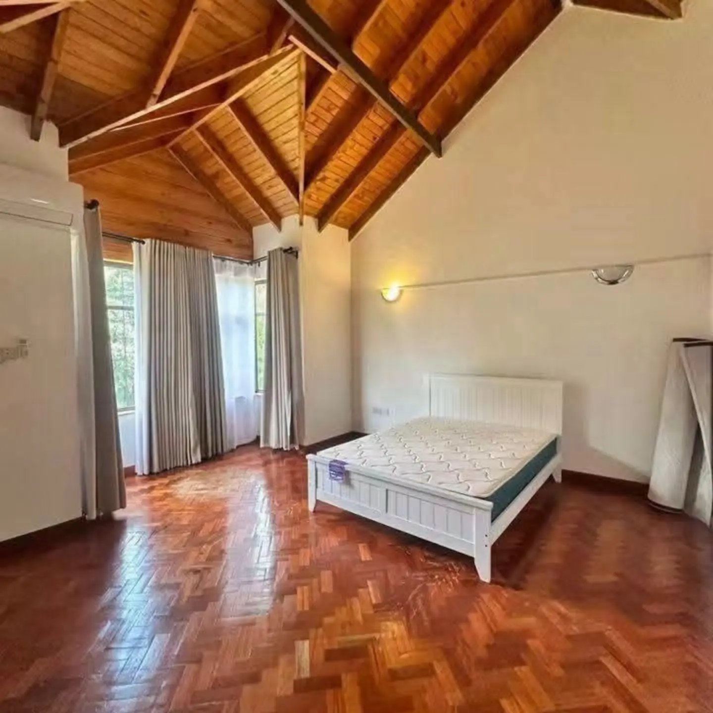 Luxury 5 Bedroom Villa for Rent in Runda thumbnail 6