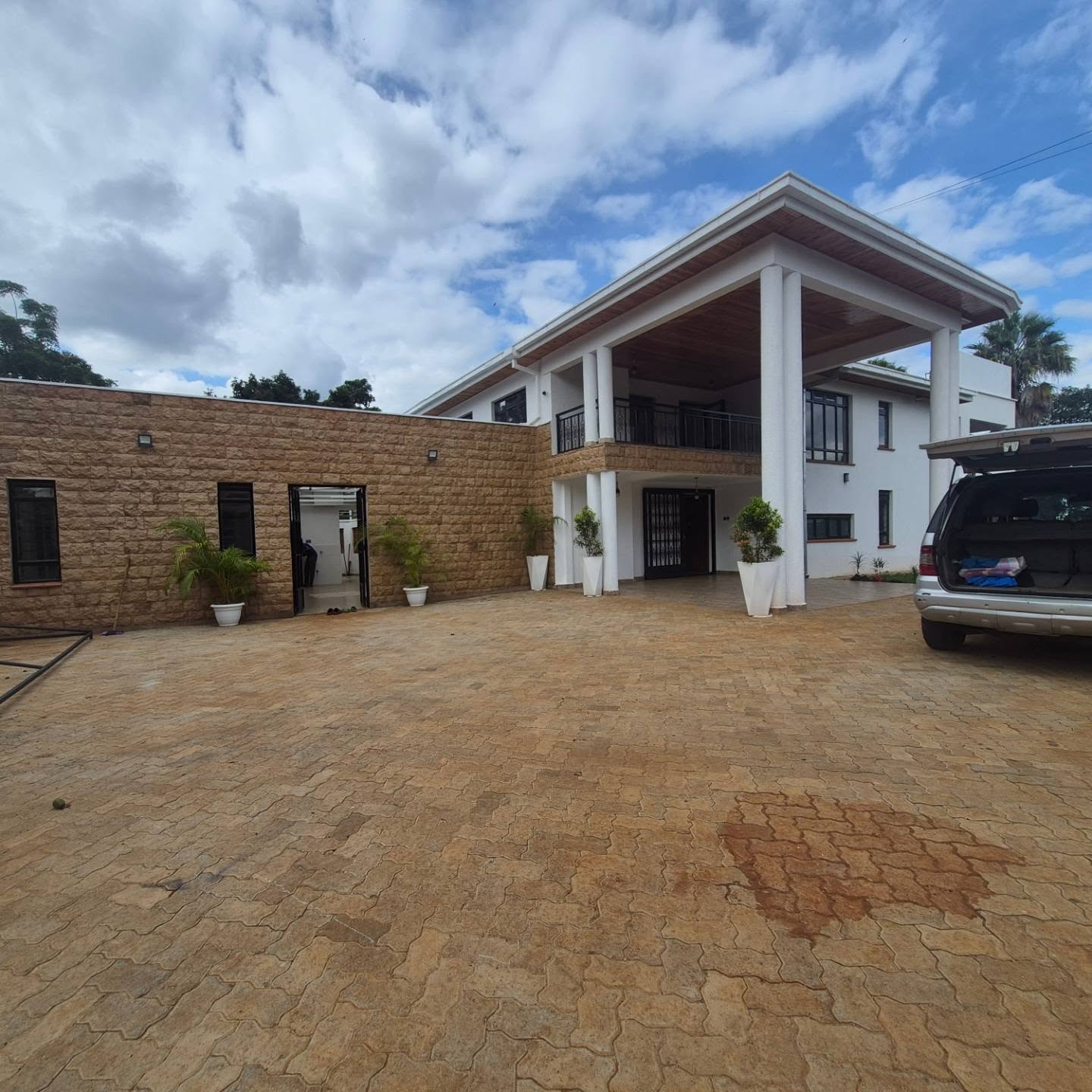 Executive 5 Bedroom All Ensuite Mansion for Sale in Runda — Runda, Nairobi