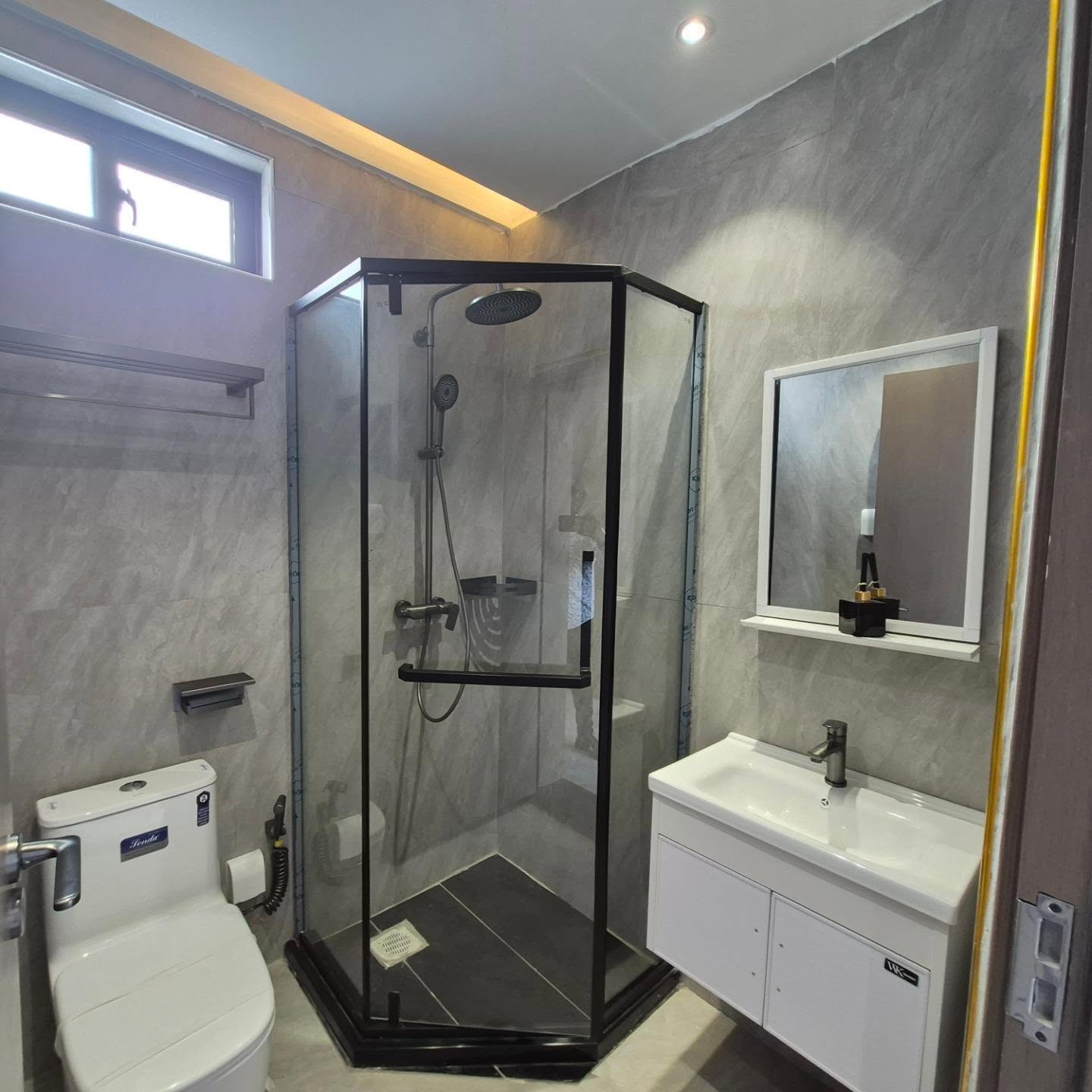 Spacious 5 Bedroom House in Kikuyu thumbnail 14