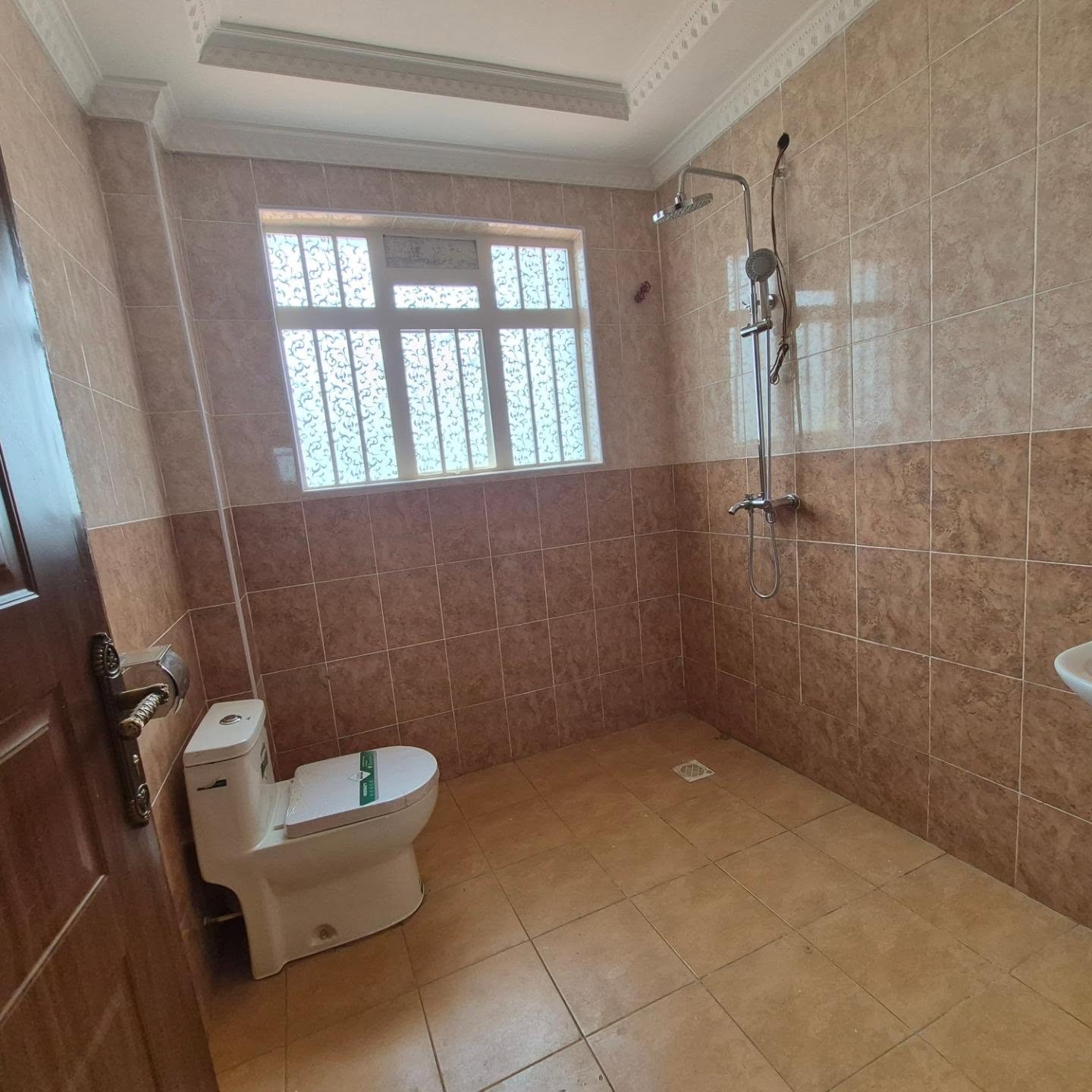 5 Bedroom Home in Ruiru thumbnail 16