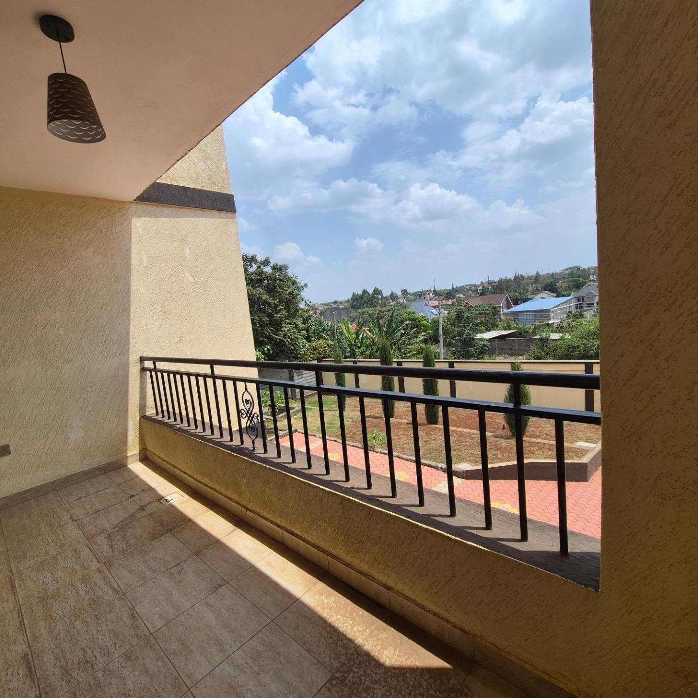 5 Bedroom Home in Ruiru thumbnail 17