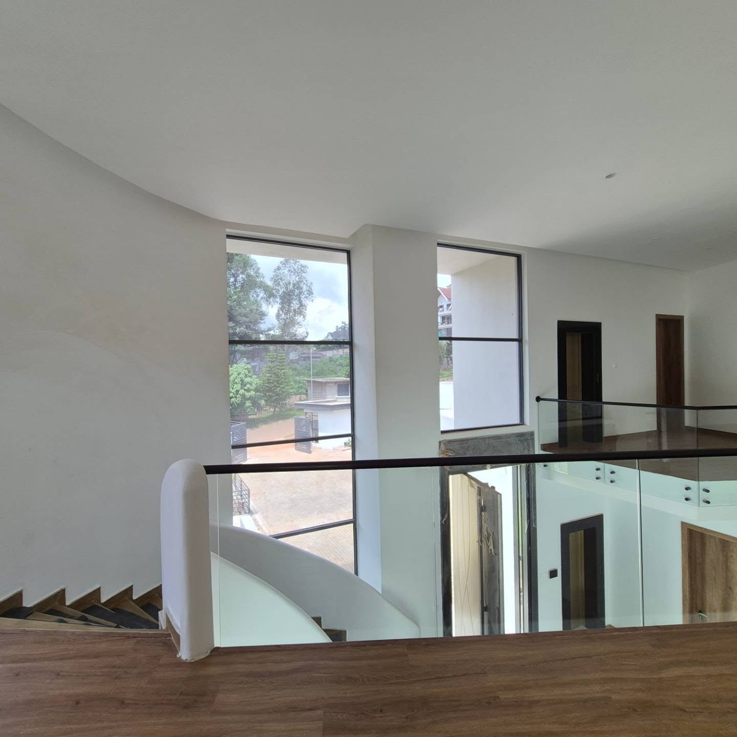 Modern 5 Bedroom Home for Sale in Nairobi thumbnail 15