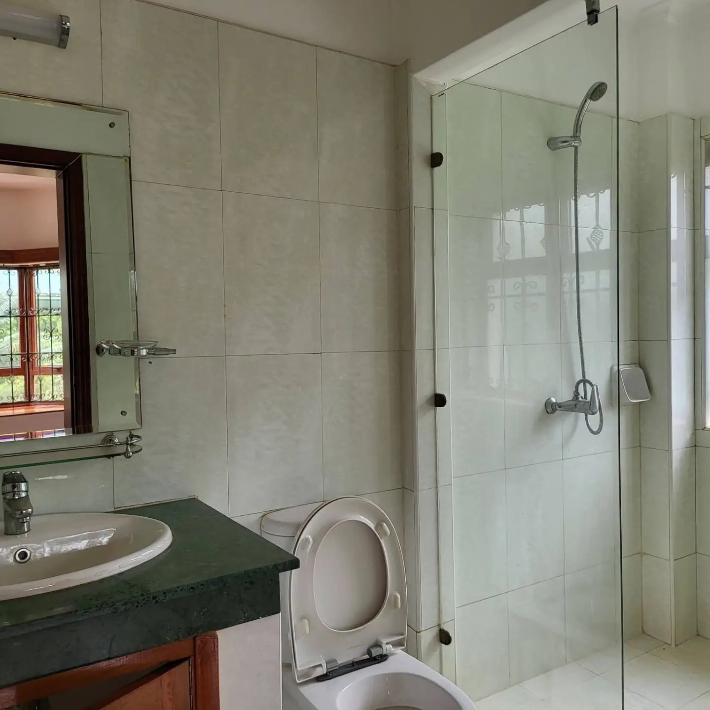 Modern 5 Bedroom Townhouse for Rent in Runda thumbnail 4