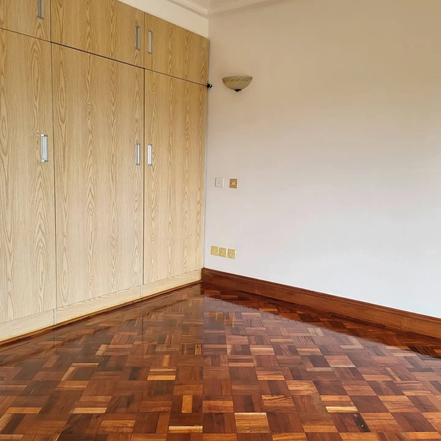 Modern 5 Bedroom Townhouse for Rent in Runda thumbnail 12