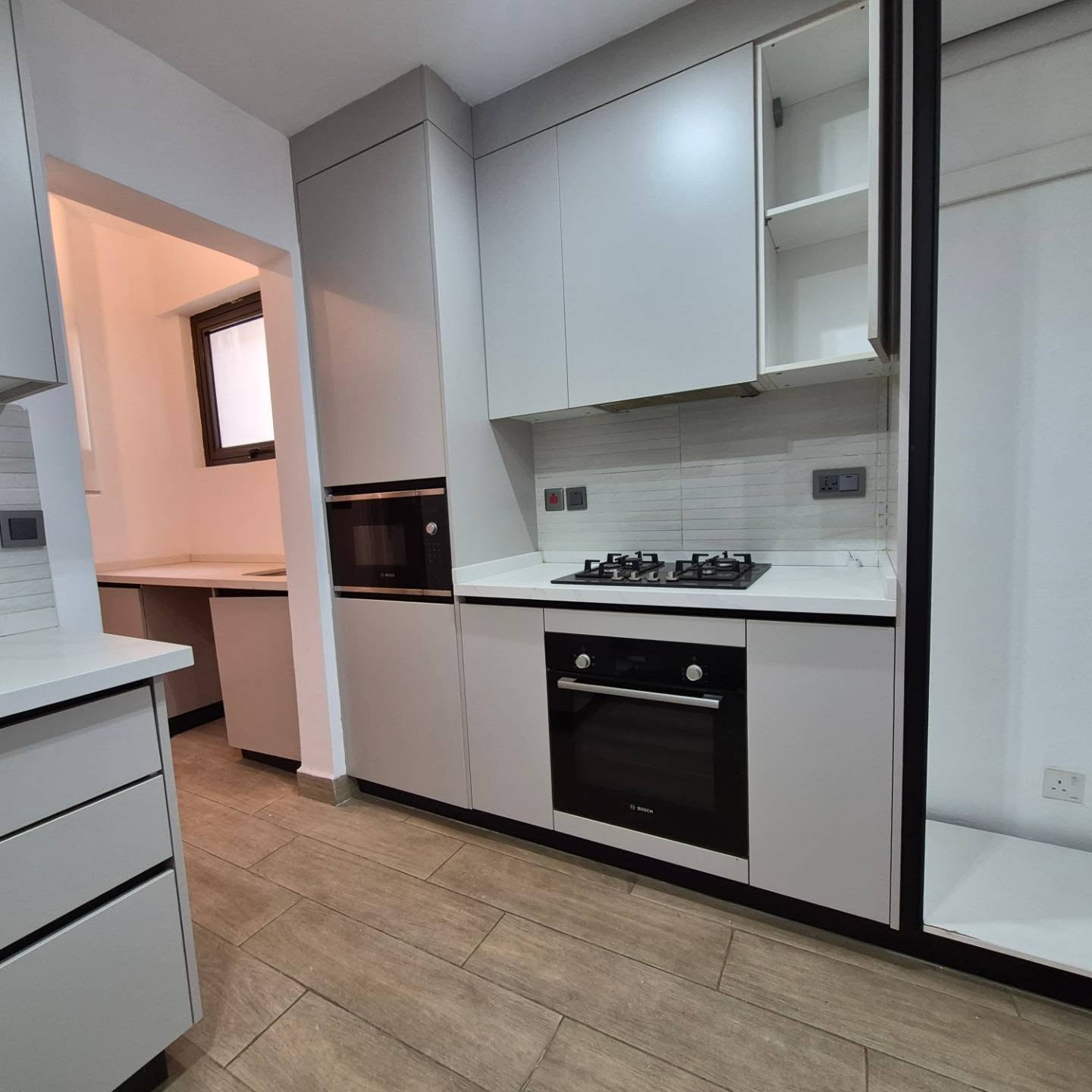 Spacious 2 Bedroom Apartment for Rent in Riverside thumbnail 10