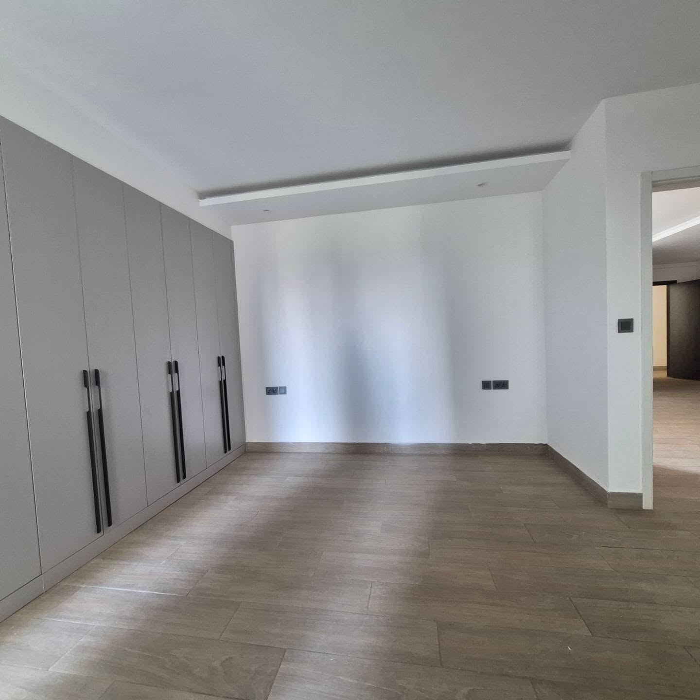 Spacious 2 Bedroom Apartment for Rent in Riverside thumbnail 14