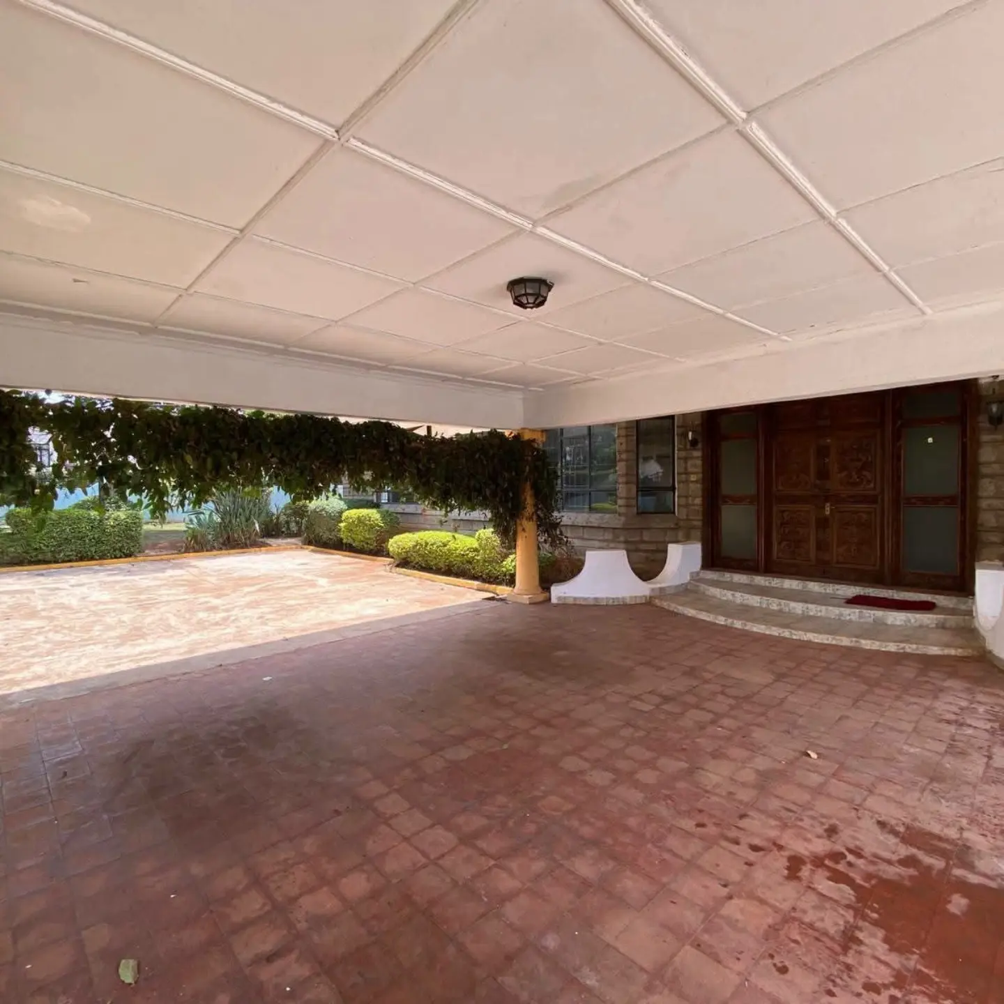 Modern 5 Bedroom Bungalow For Rent In Runda thumbnail 10