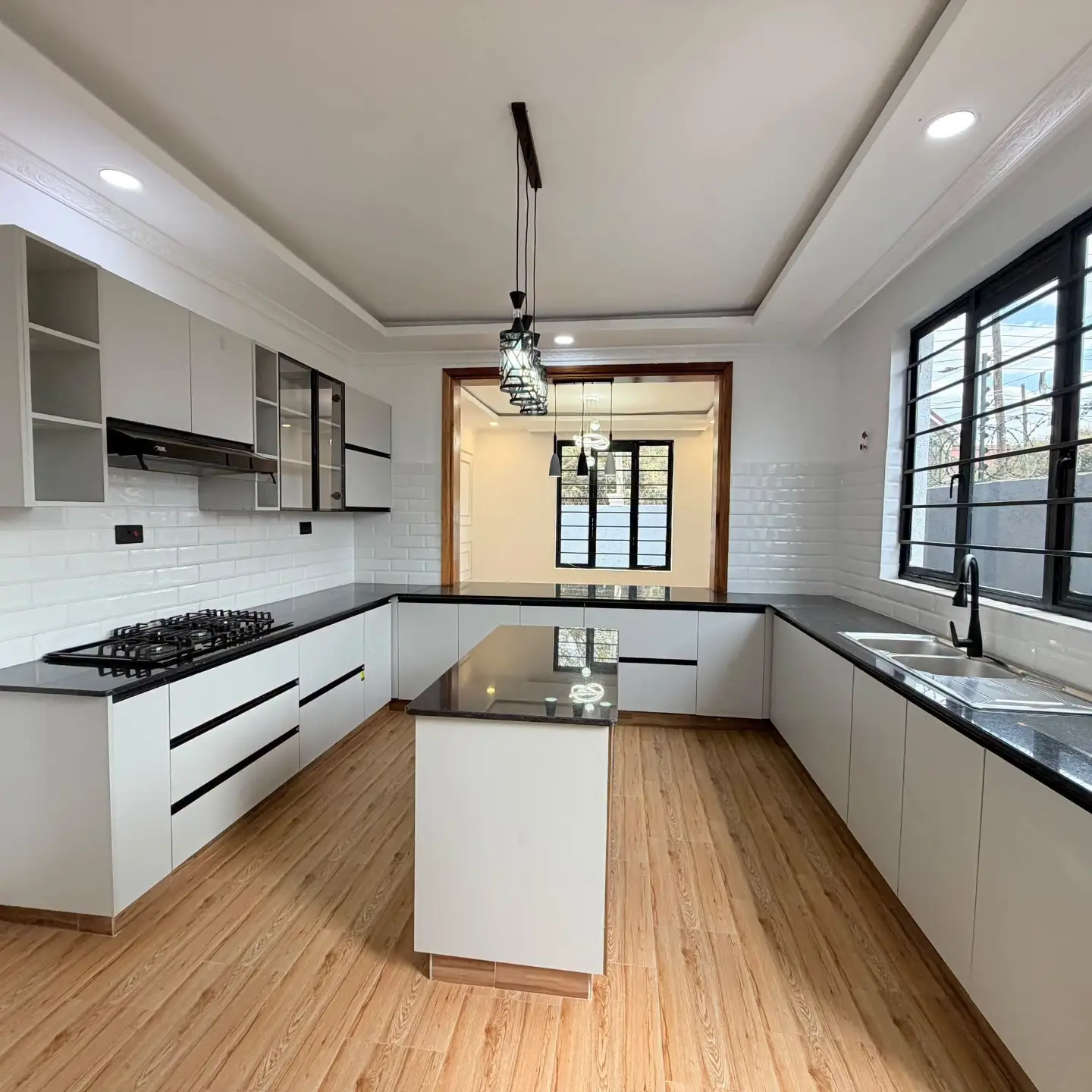 Spacious 4 Bedroom House For Sale In Ruiru thumbnail 4