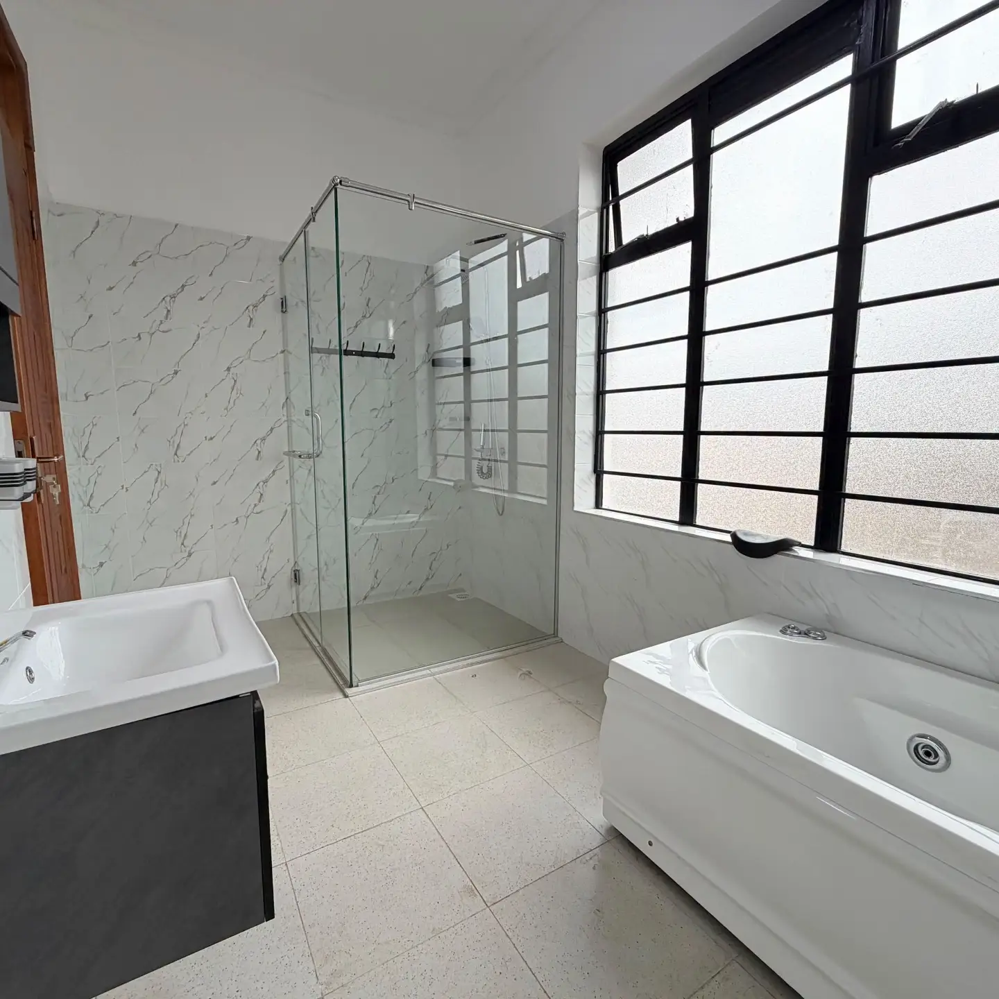 Spacious 4 Bedroom House For Sale In Ruiru thumbnail 19