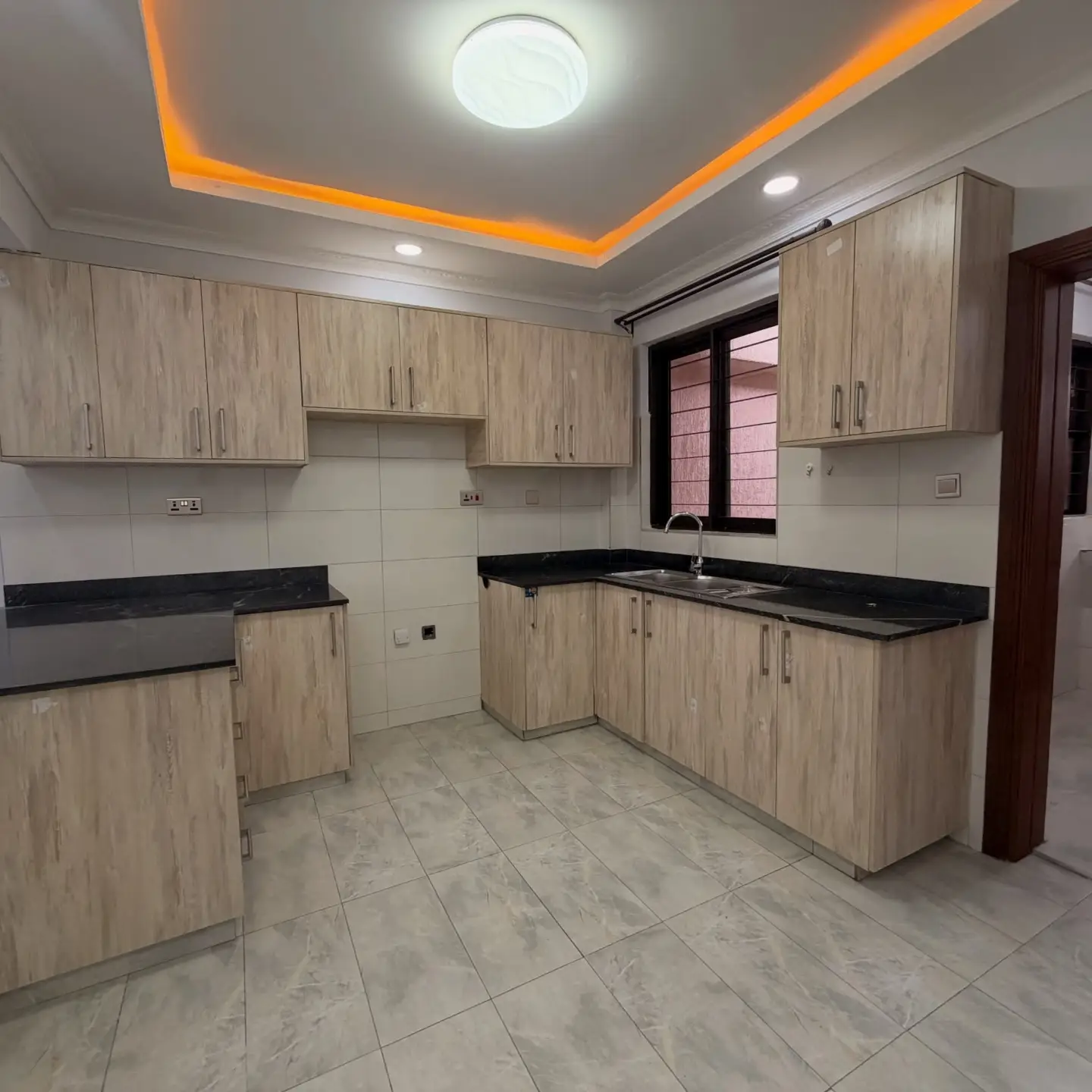 Spacious 3 Bedroom Townhouse For Rent In Nairobi thumbnail 8