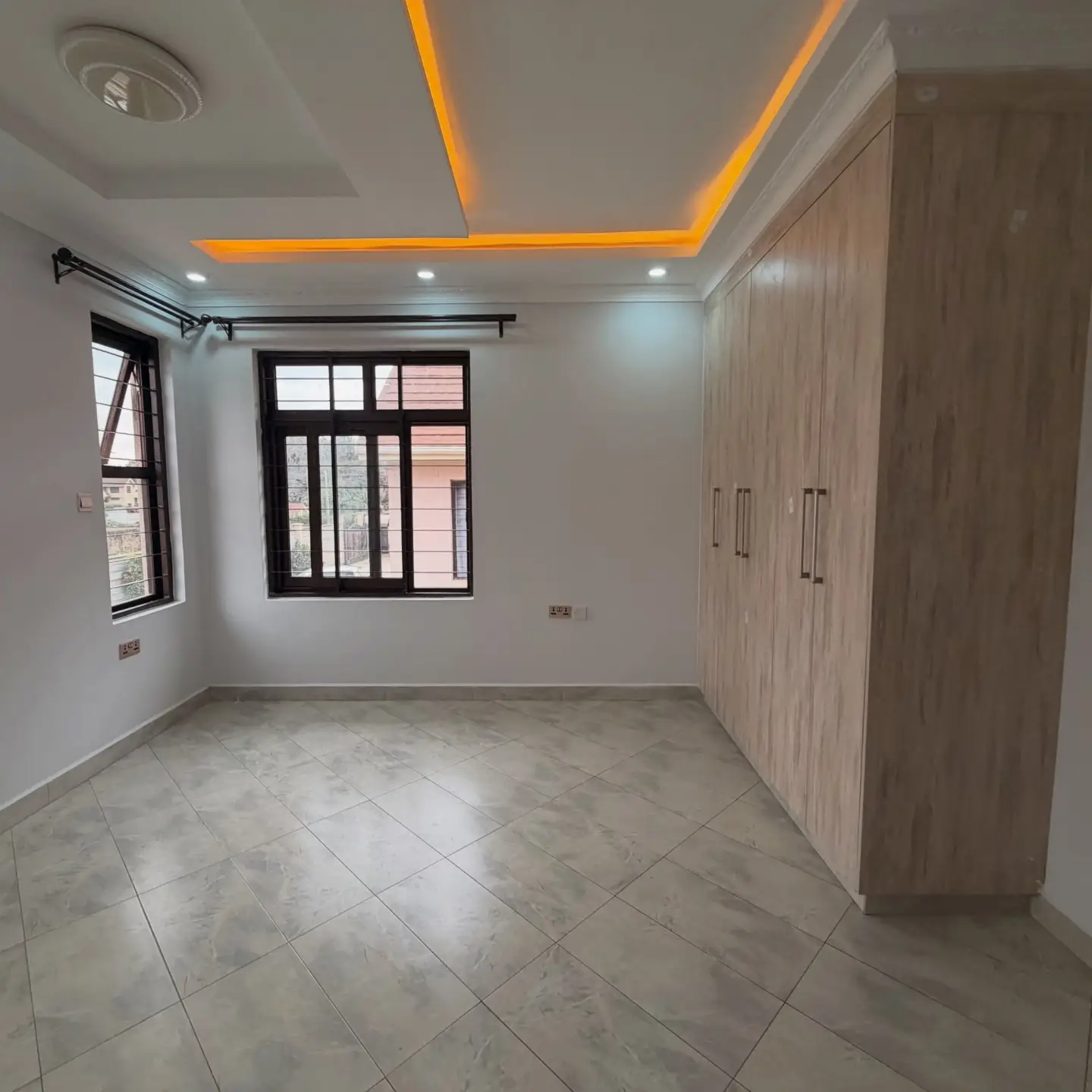 Spacious 3 Bedroom Townhouse For Rent In Nairobi thumbnail 13