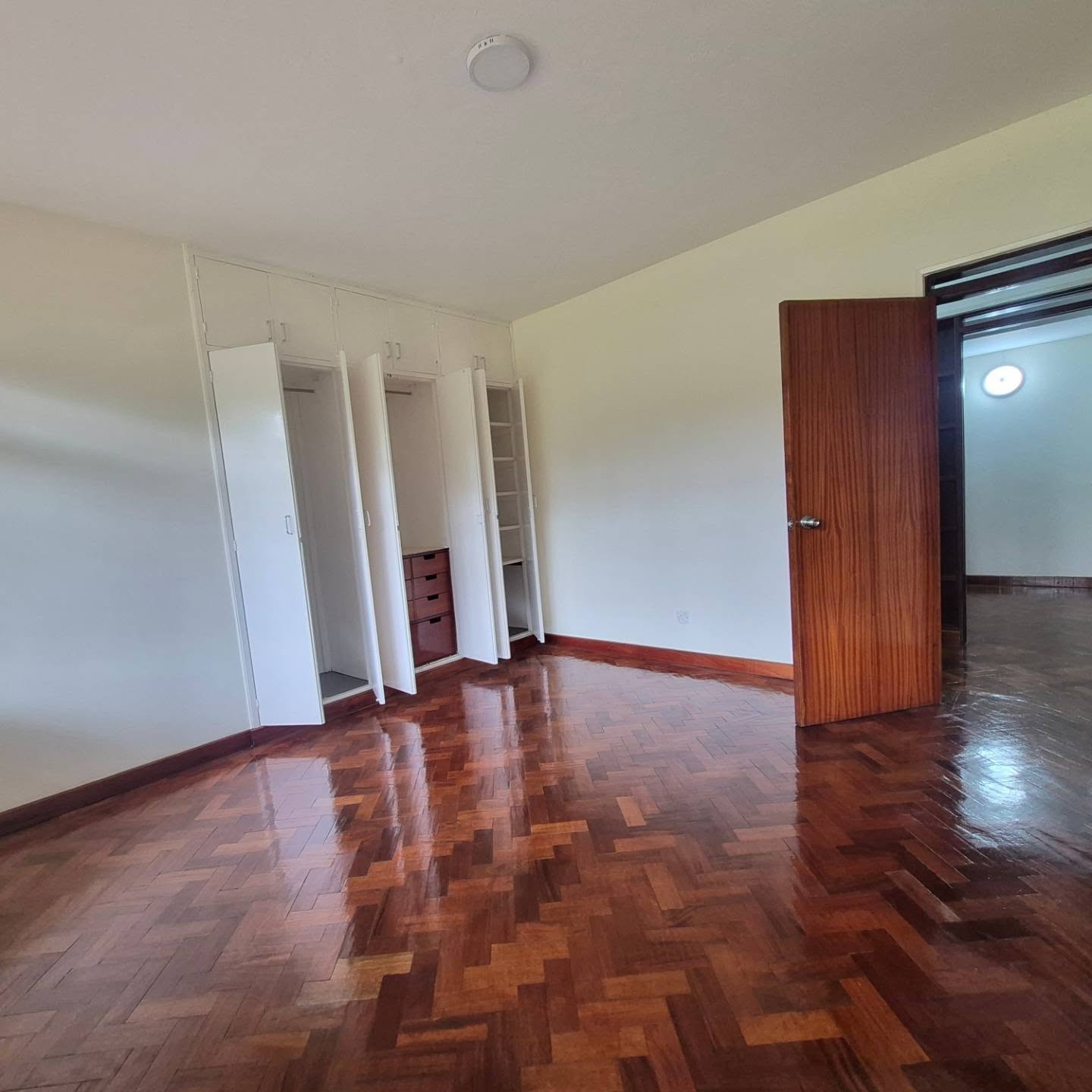 Spacious 4 Bedroom House For Rent In Runda thumbnail 12